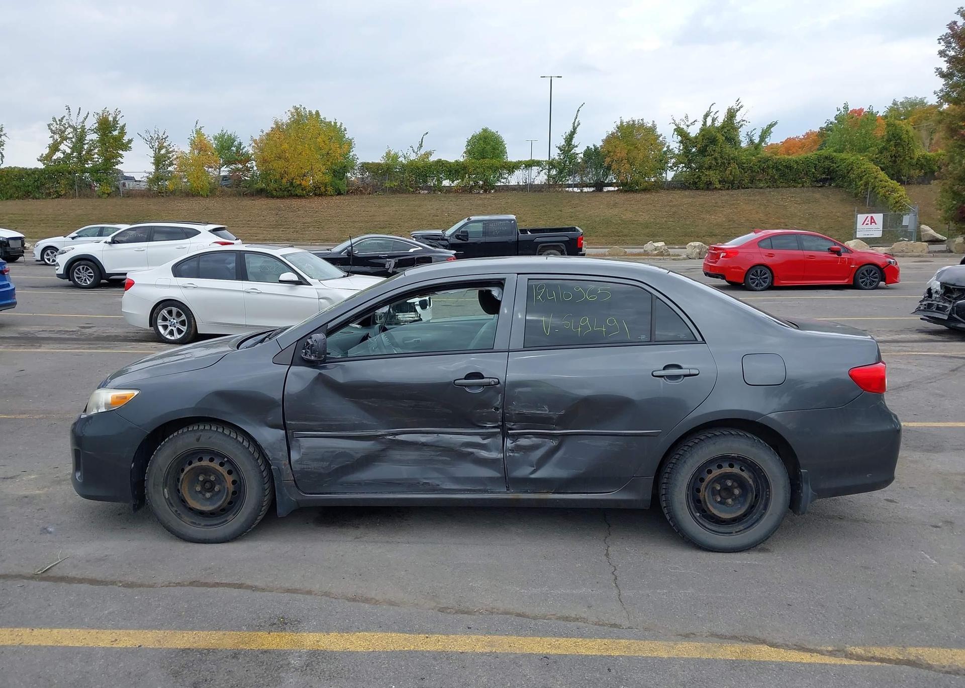 2011 TOYOTA COROLLA