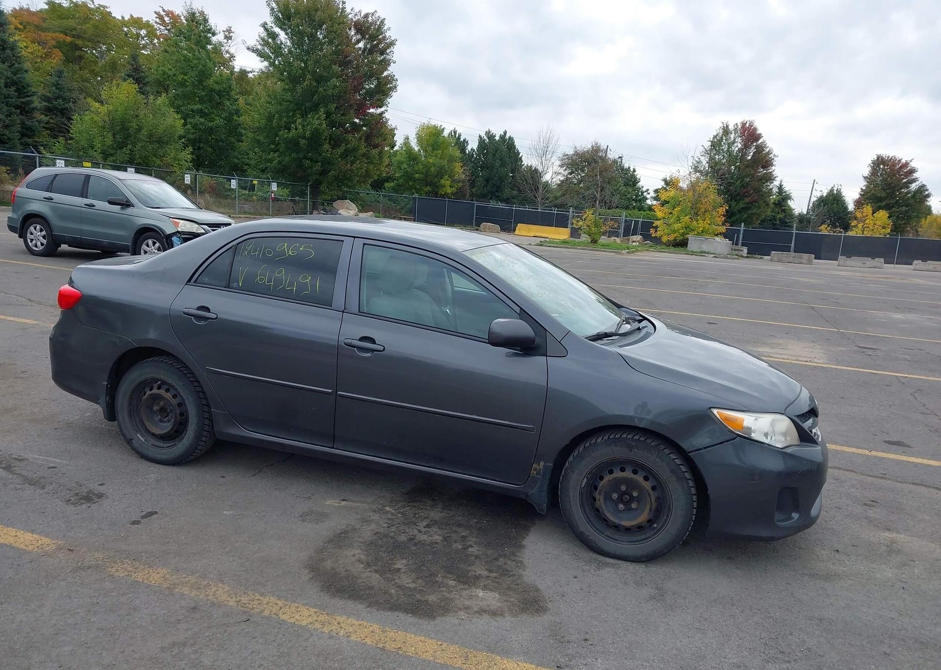 2011 TOYOTA COROLLA
