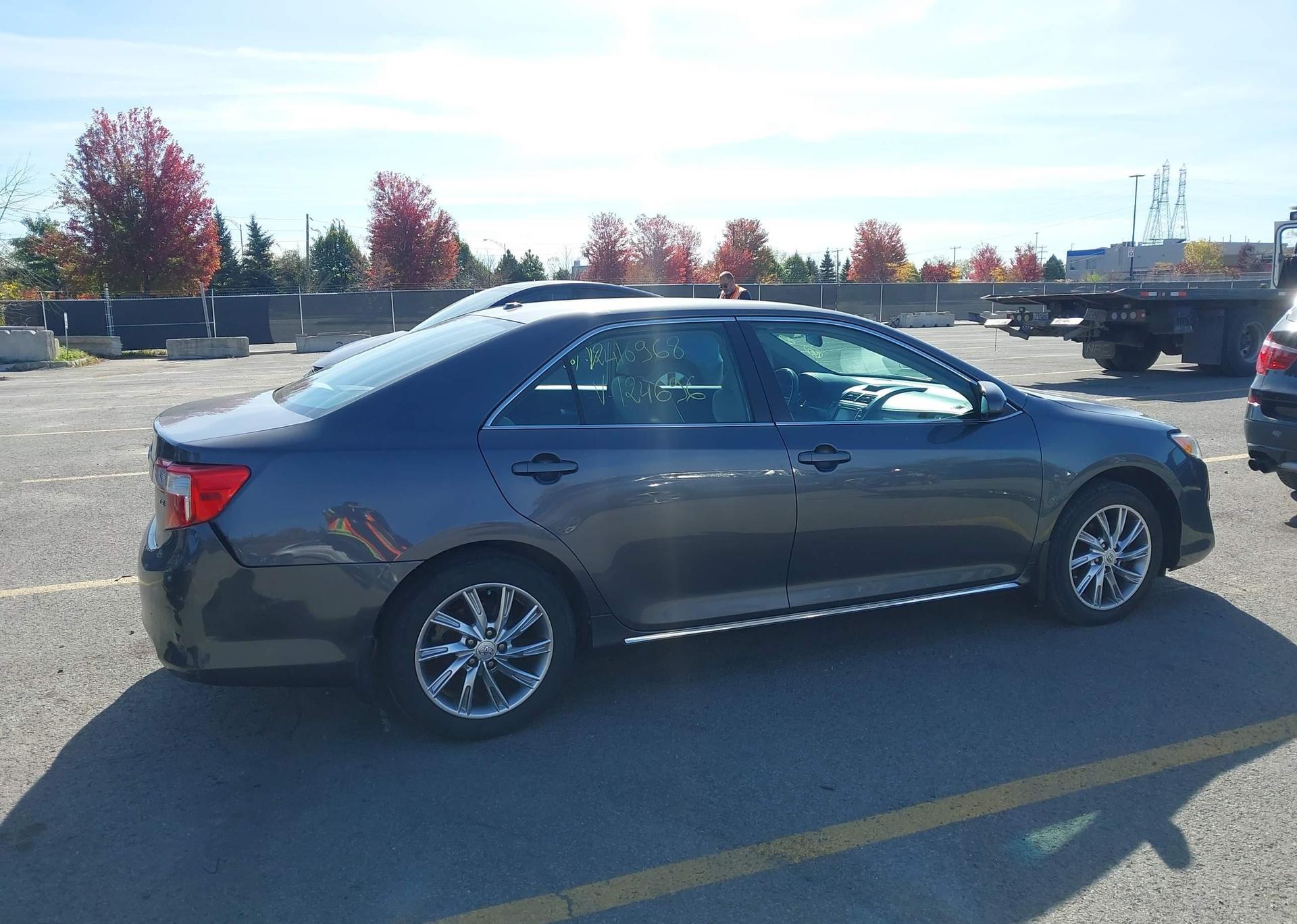 2012 TOYOTA CAMRY