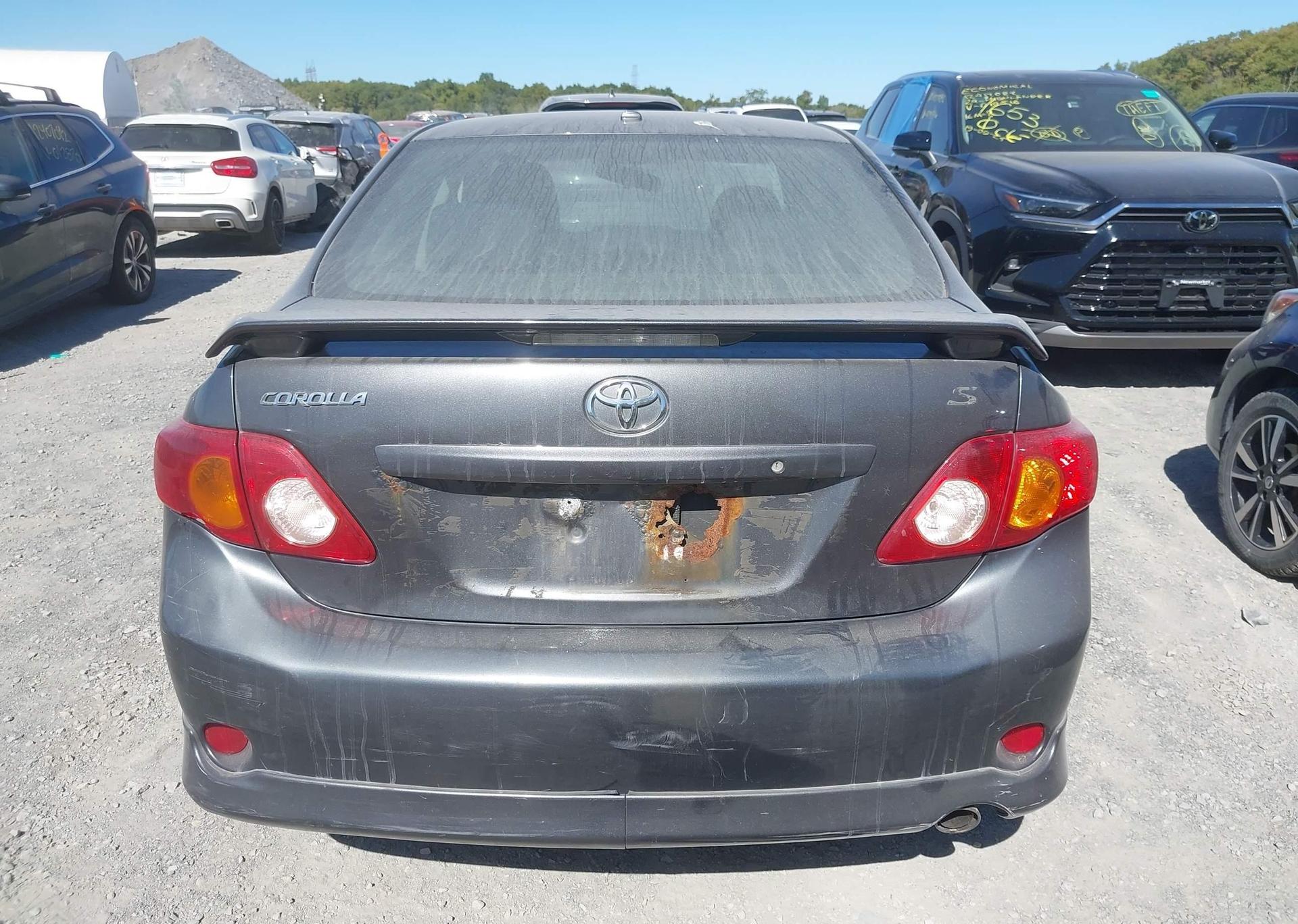 2010 TOYOTA COROLLA