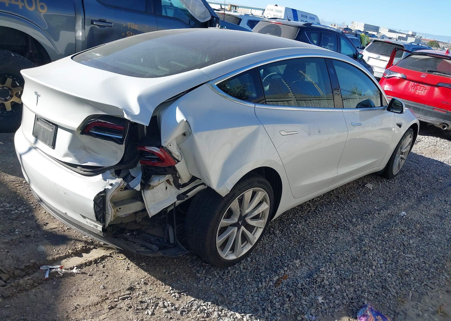 2019 TESLA MODEL 3
