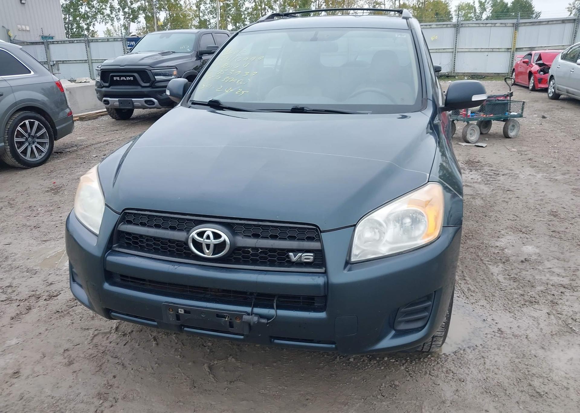 2011 TOYOTA RAV4