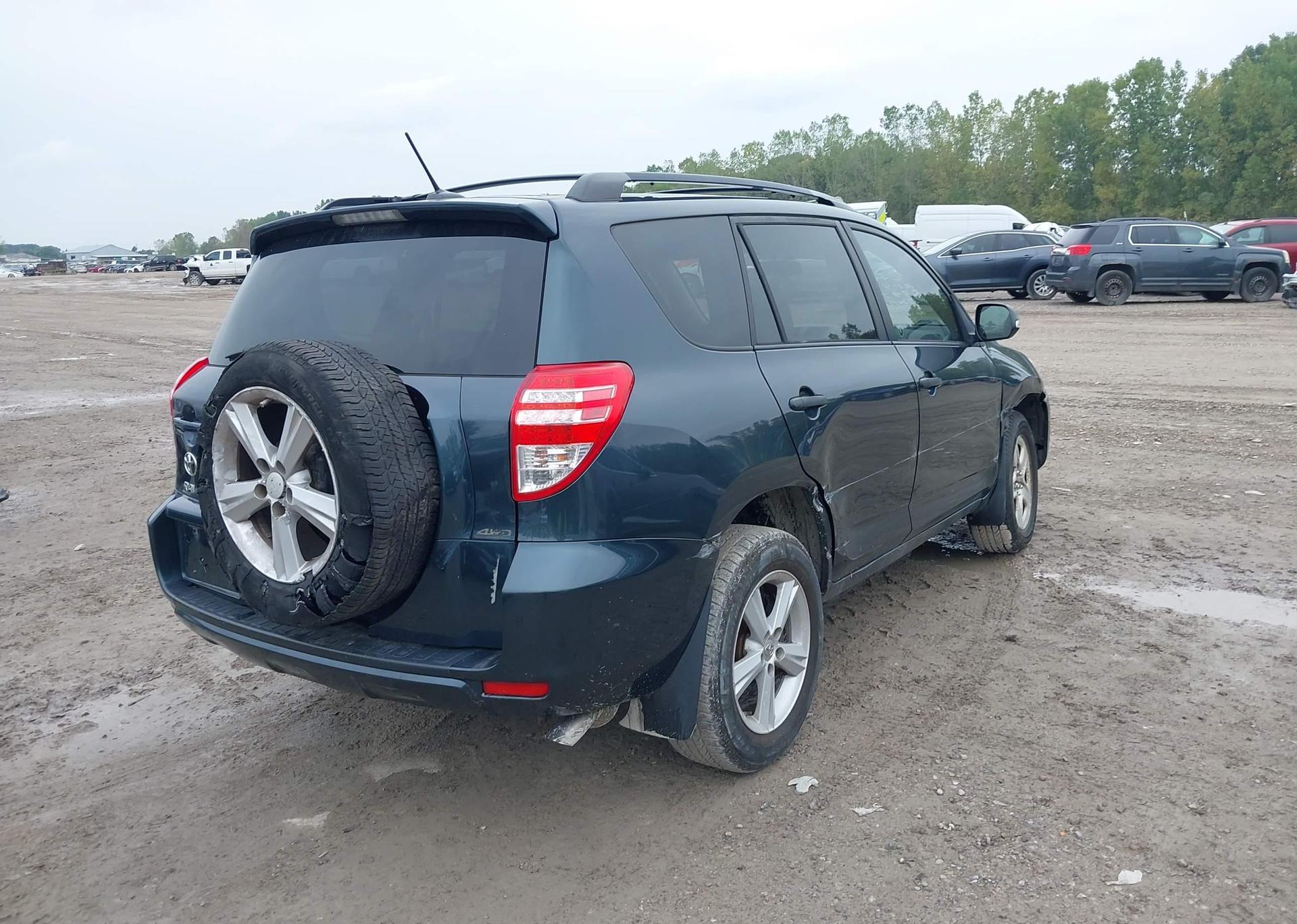 2011 TOYOTA RAV4