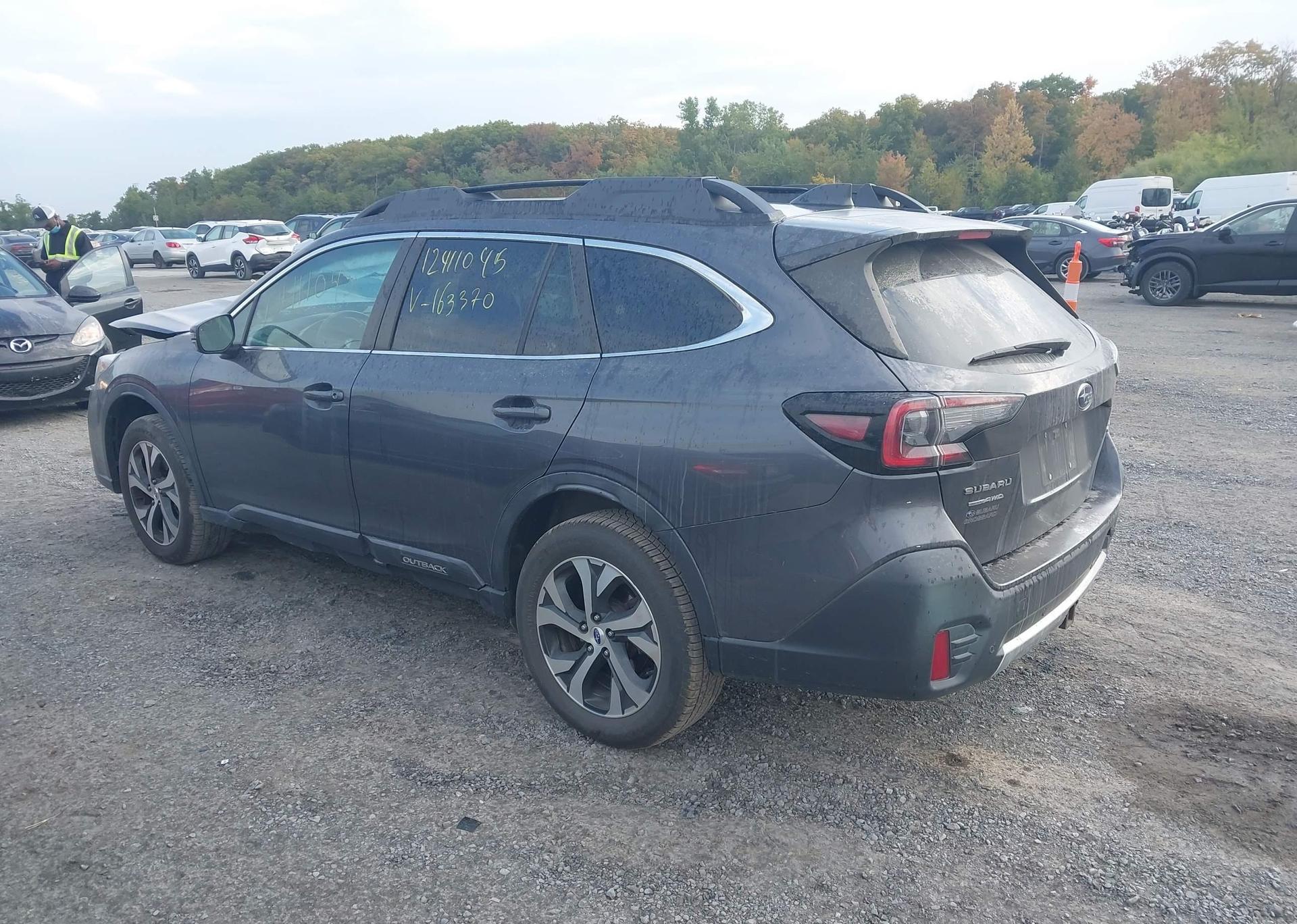 2020 SUBARU OUTBACK LIMITED