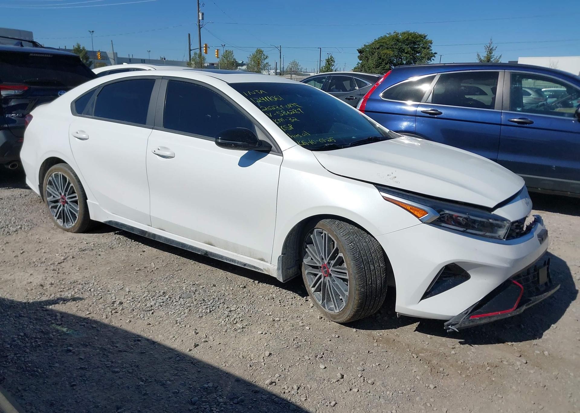 2023 KIA FORTE