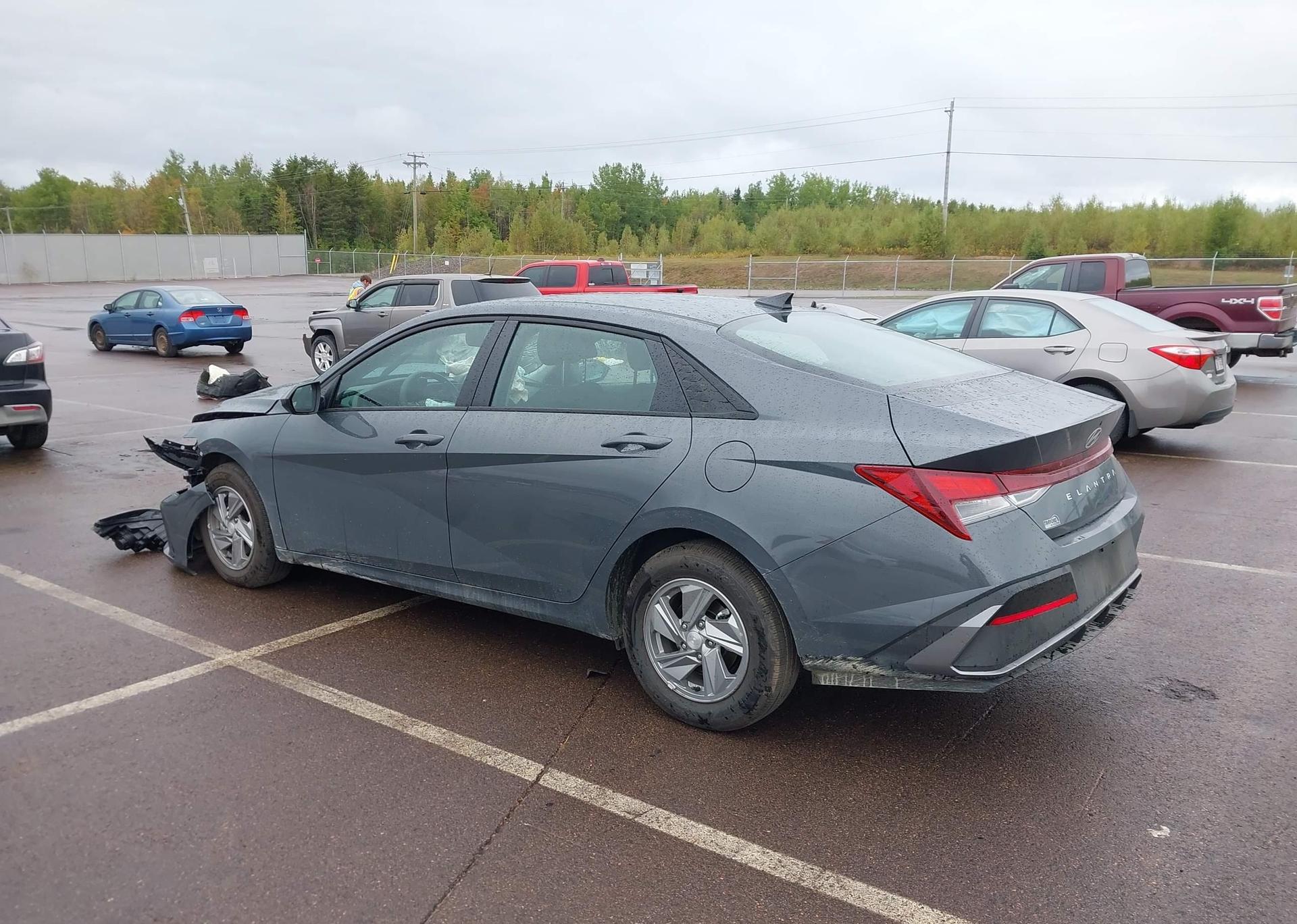 2025 HYUNDAI ELANTRA ESSENTIAL