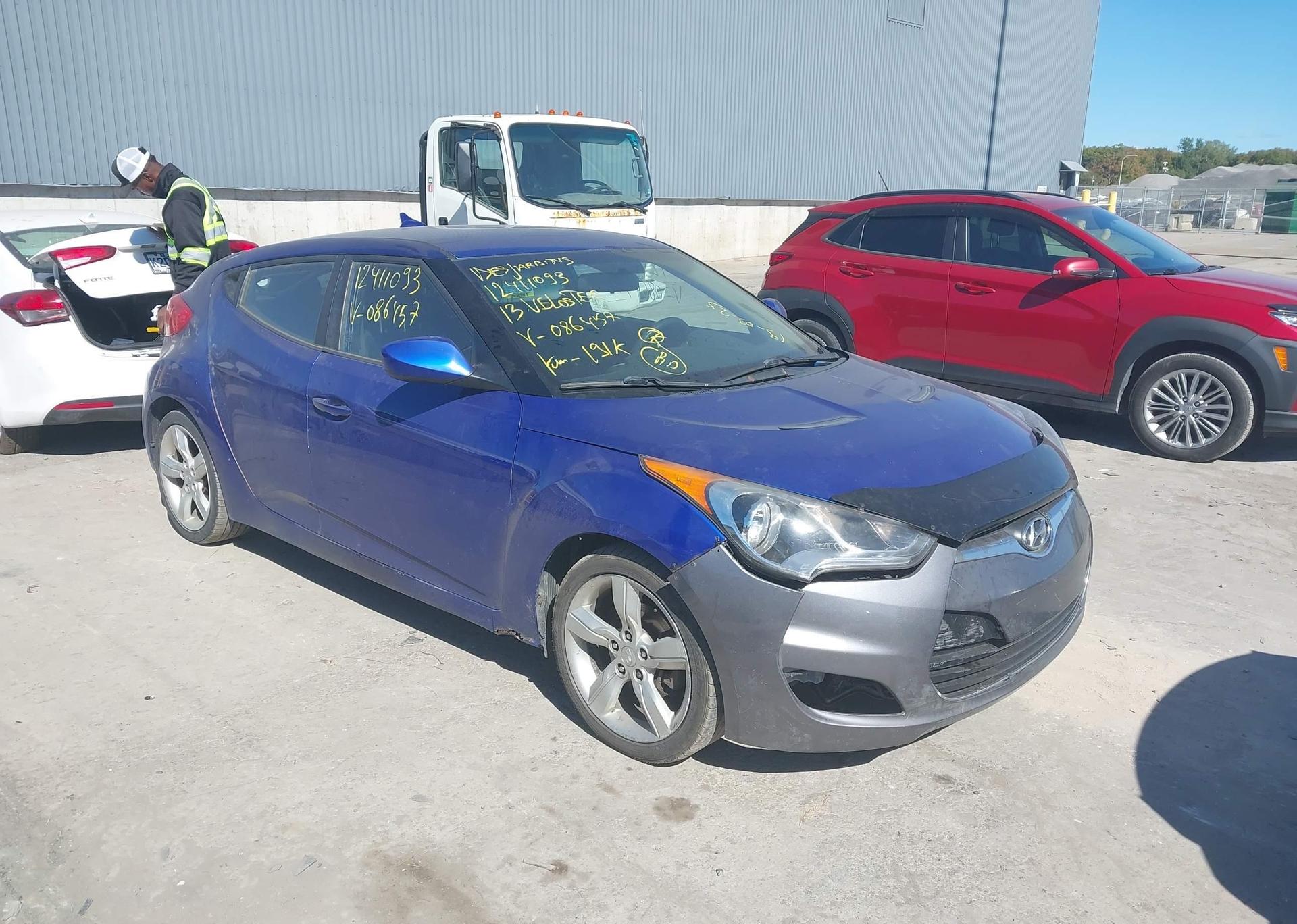2013 HYUNDAI VELOSTER