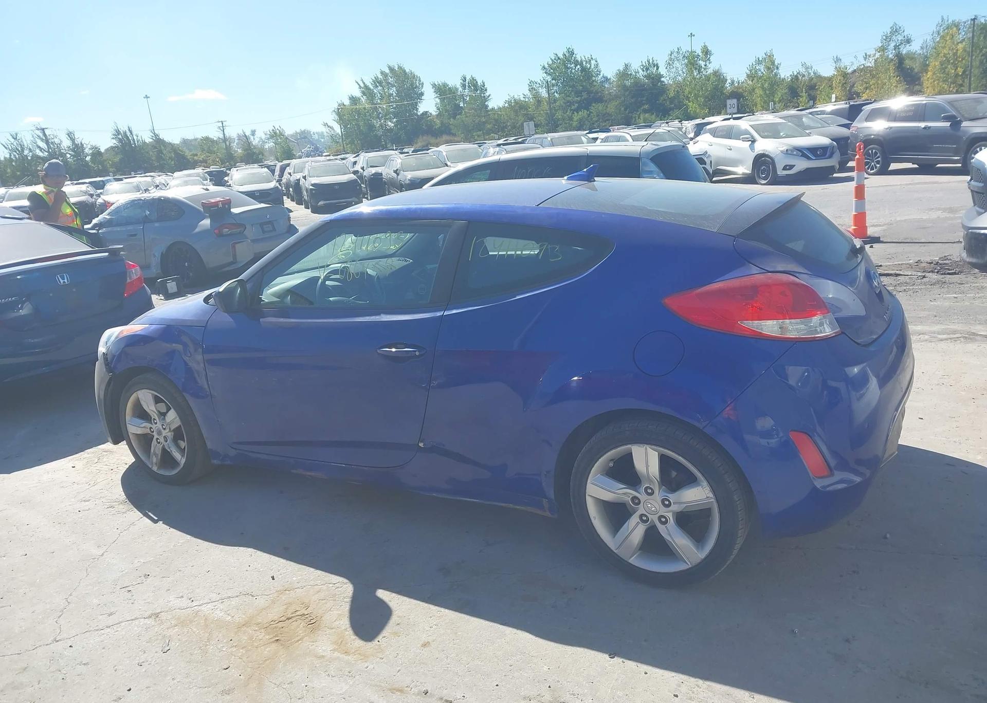 2013 HYUNDAI VELOSTER