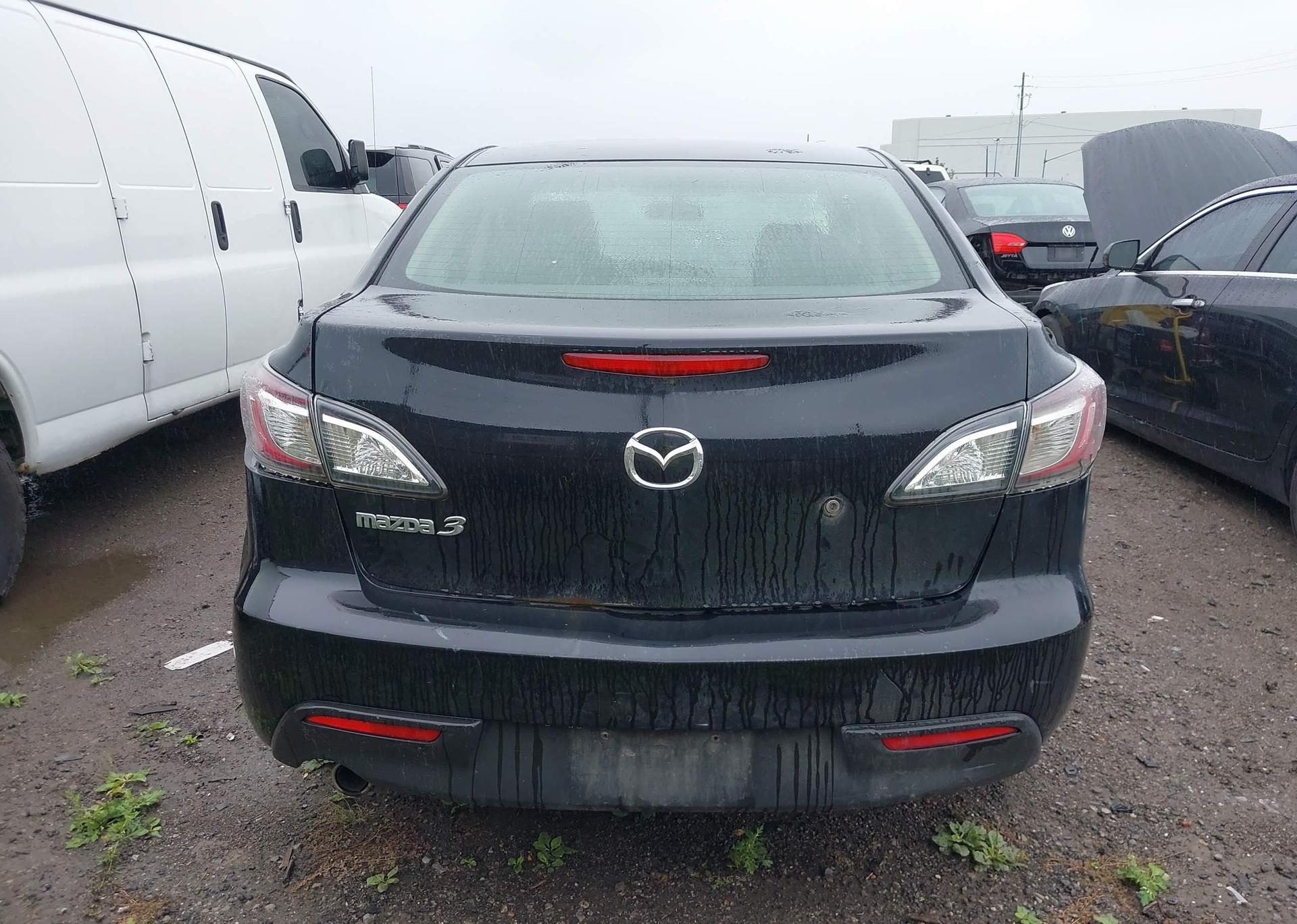 2010 MAZDA MAZDA3 GS