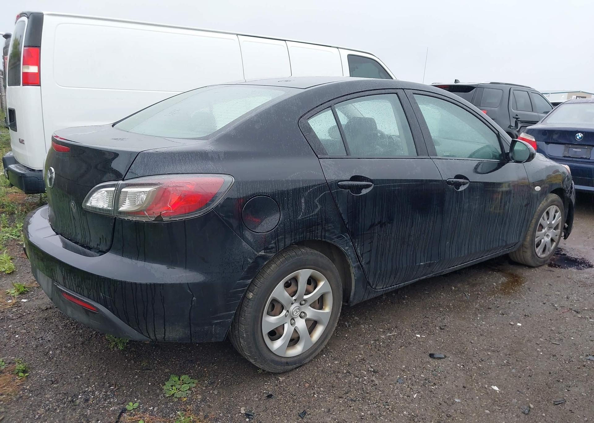 2010 MAZDA MAZDA3 GS
