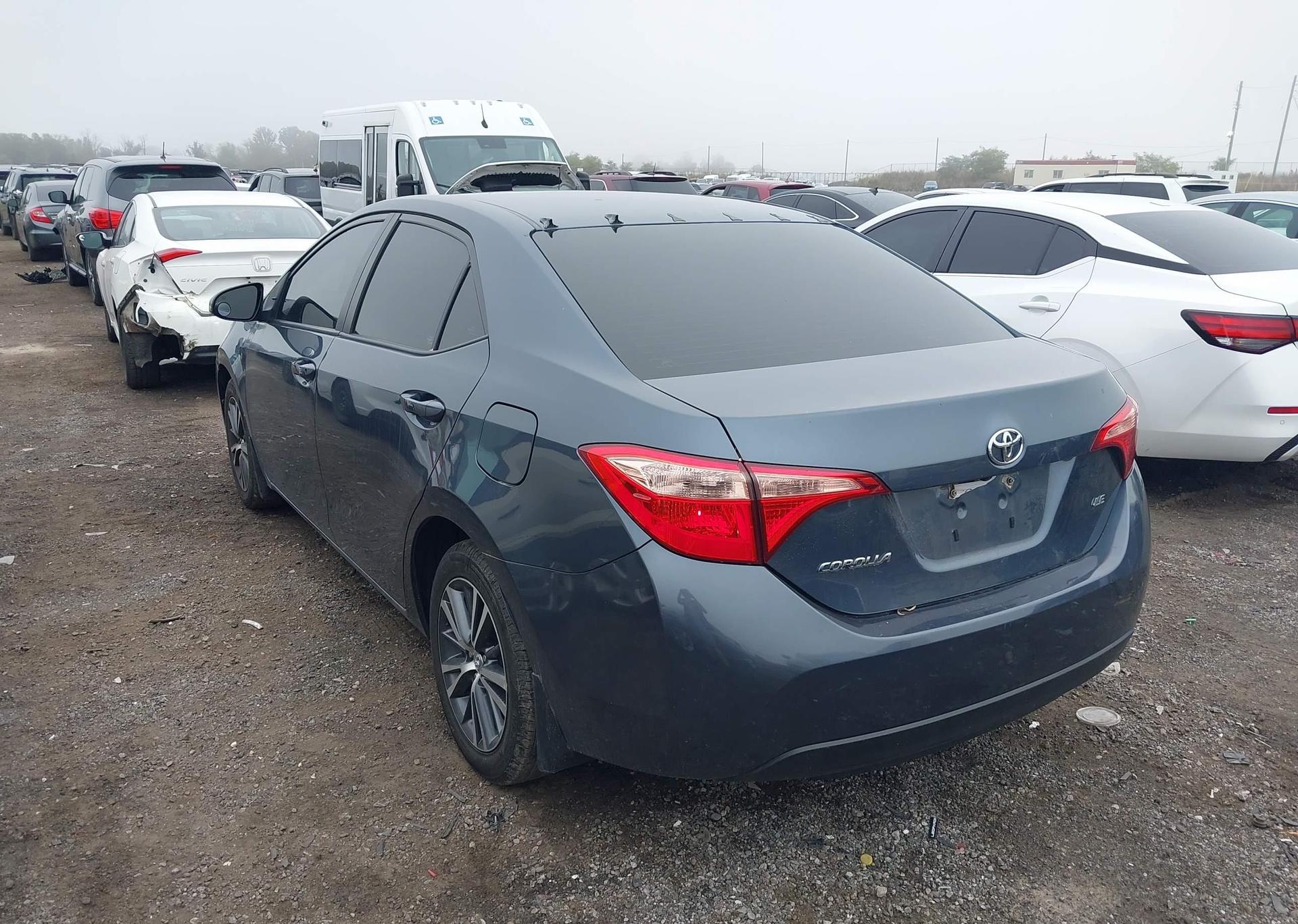 2018 TOYOTA COROLLA LE