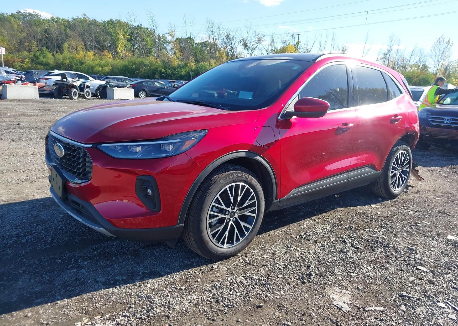 2025 FORD ESCAPE