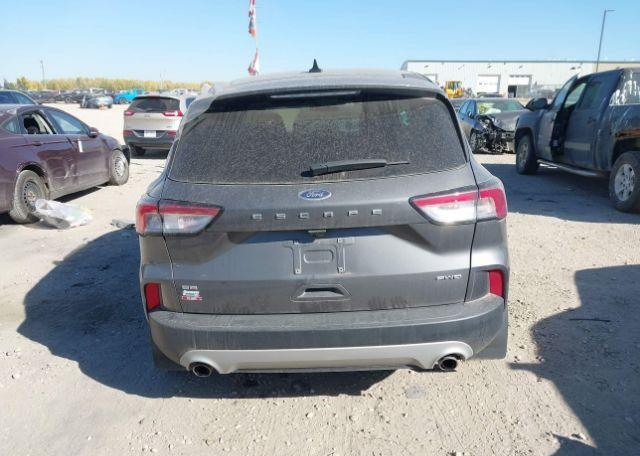 2022 FORD ESCAPE SE