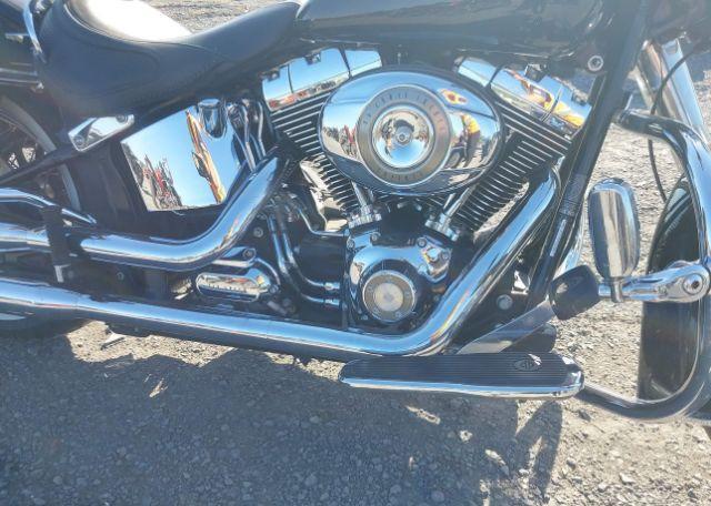 2009 HARLEY-DAVIDSON FLSTN