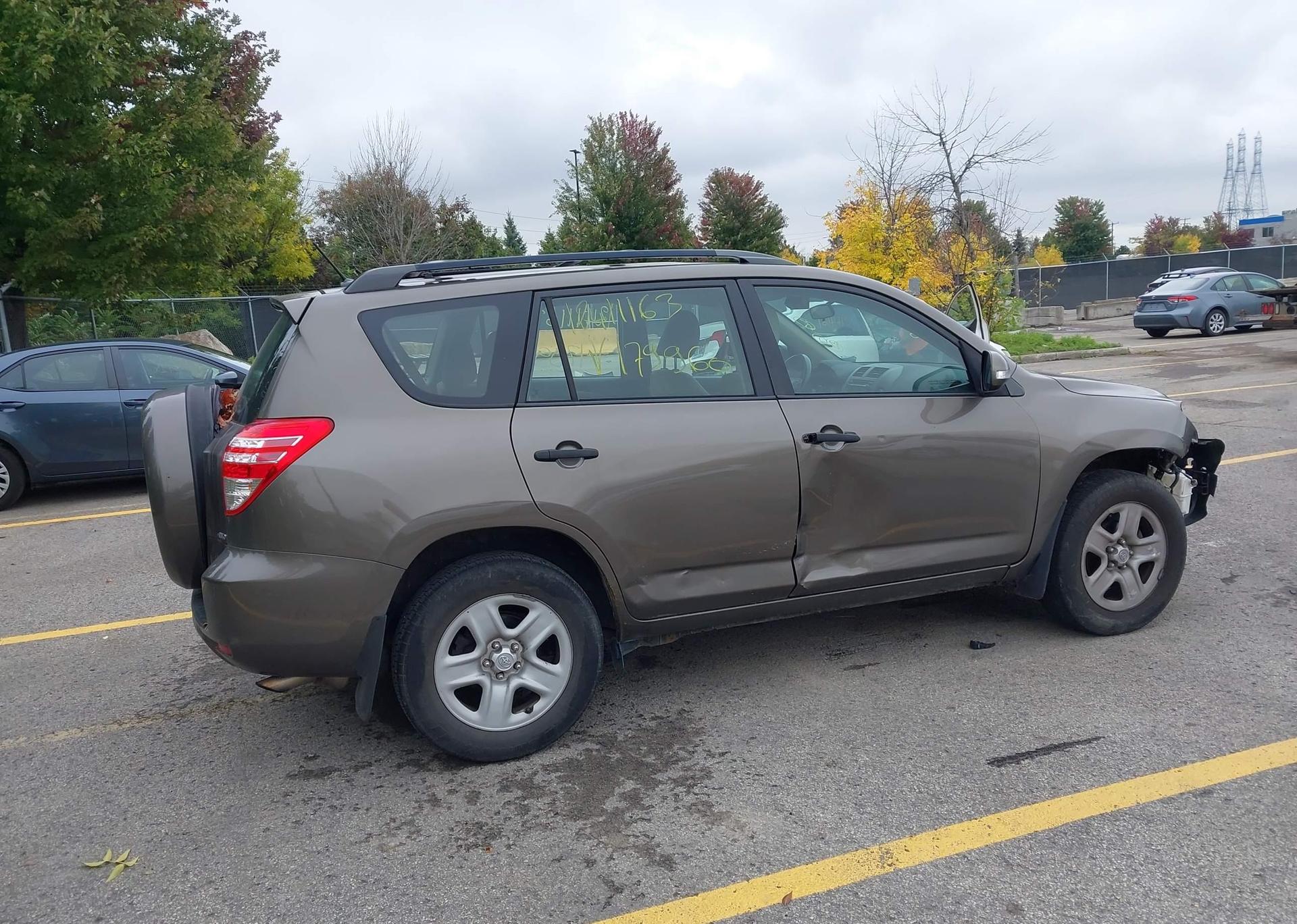 2012 TOYOTA RAV4