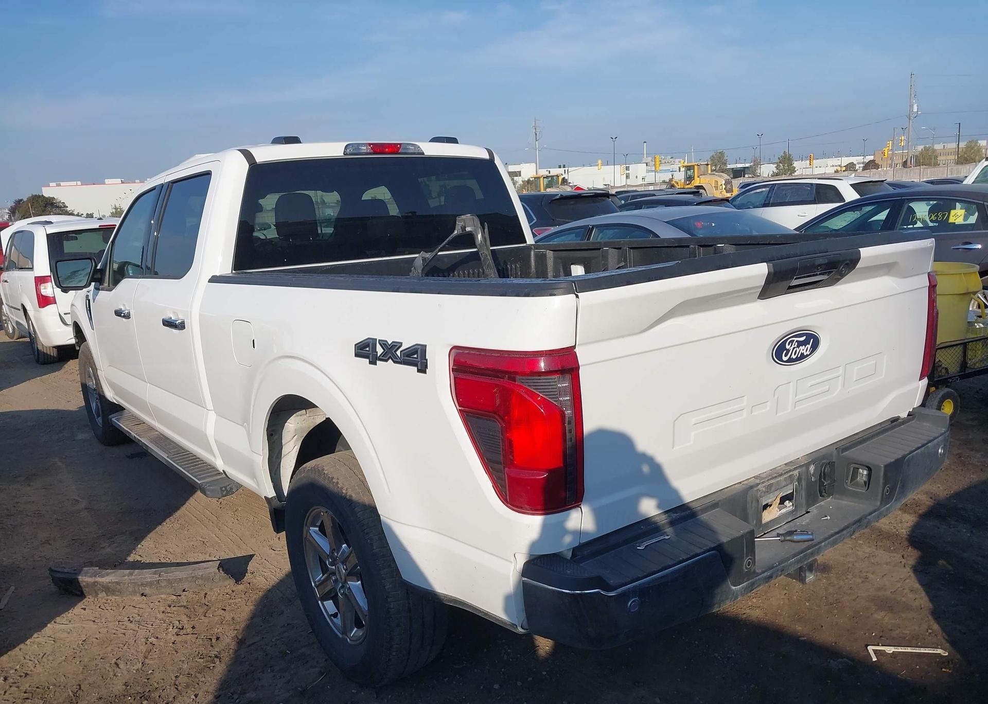 2024 FORD F150 XLT