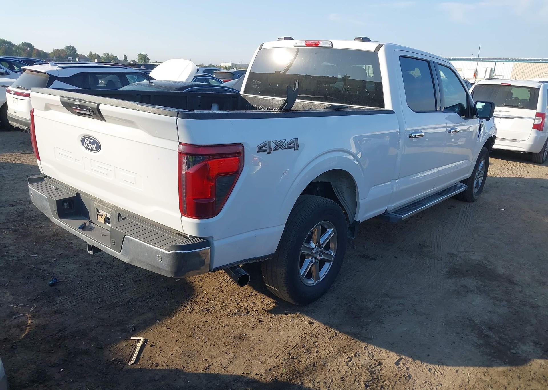 2024 FORD F150 XLT