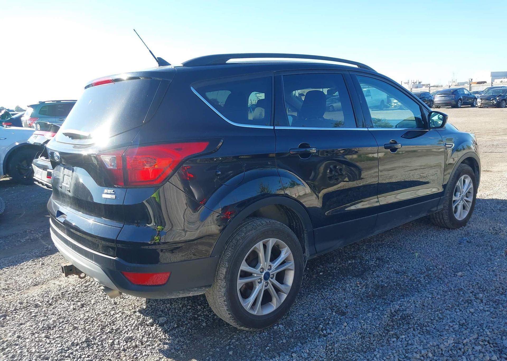 2019 FORD ESCAPE SEL