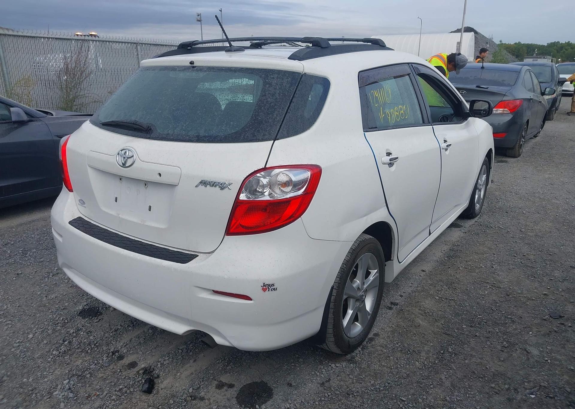 2013 TOYOTA MATRIX