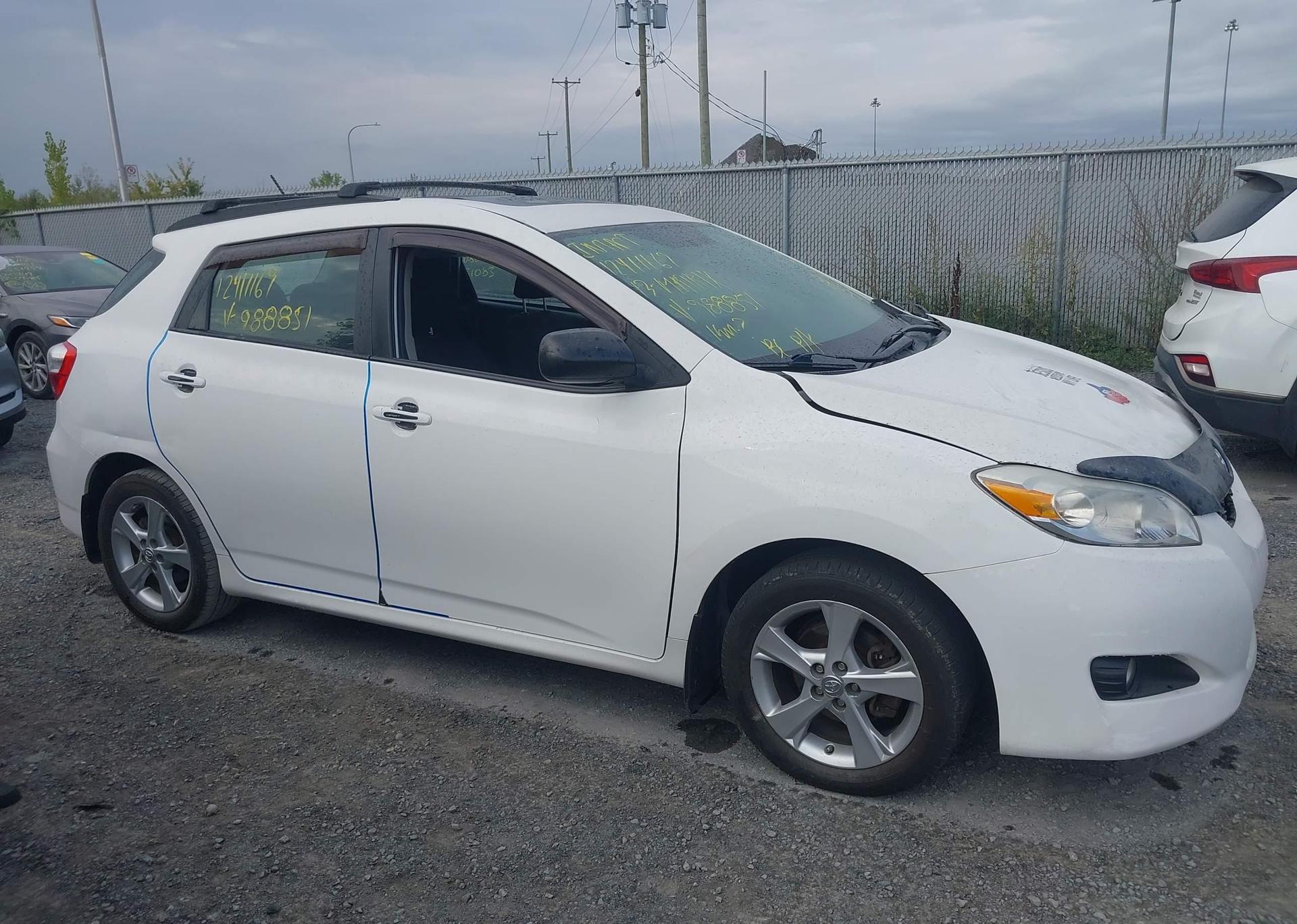 2013 TOYOTA MATRIX