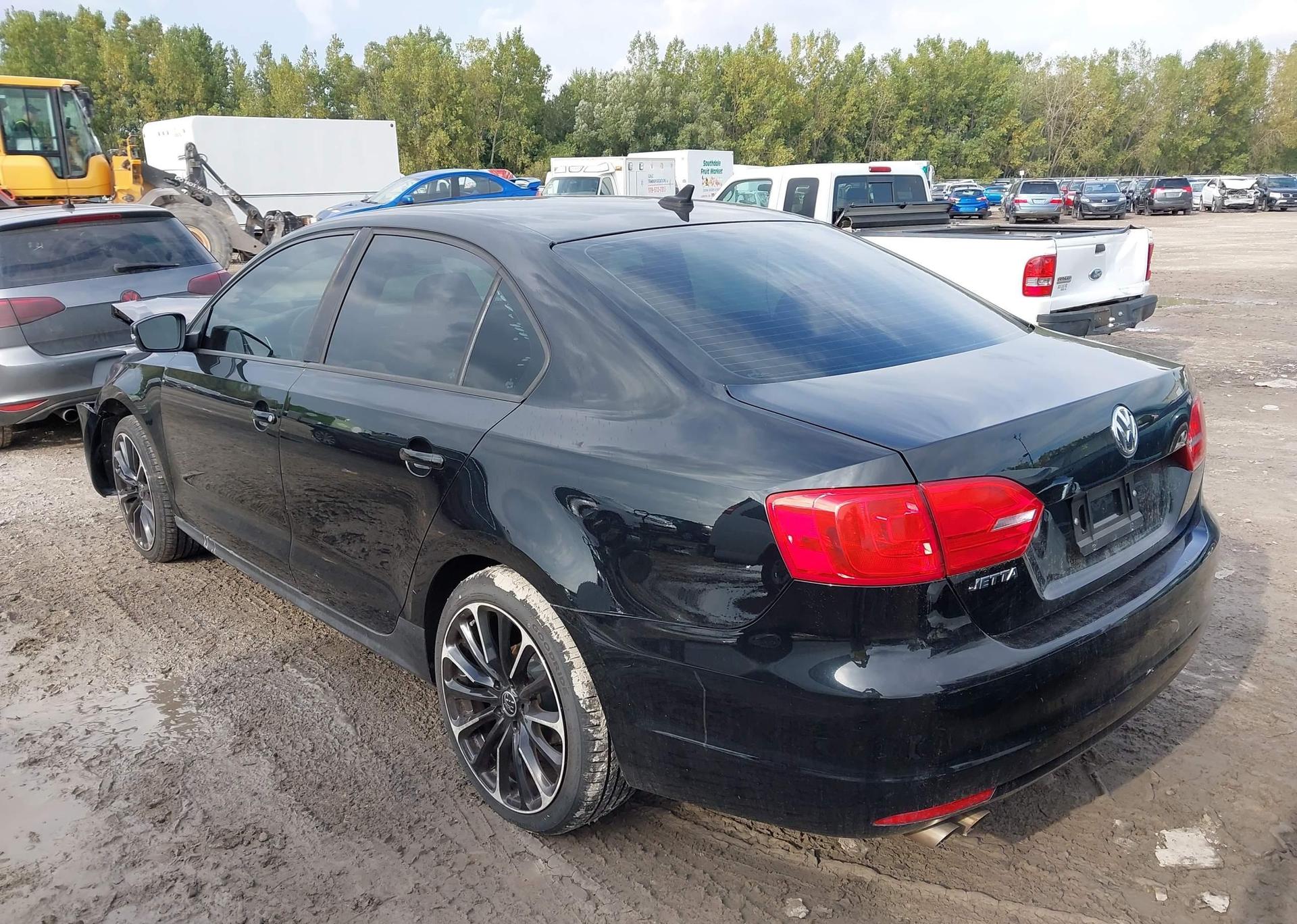 2014 VOLKSWAGEN JETTA