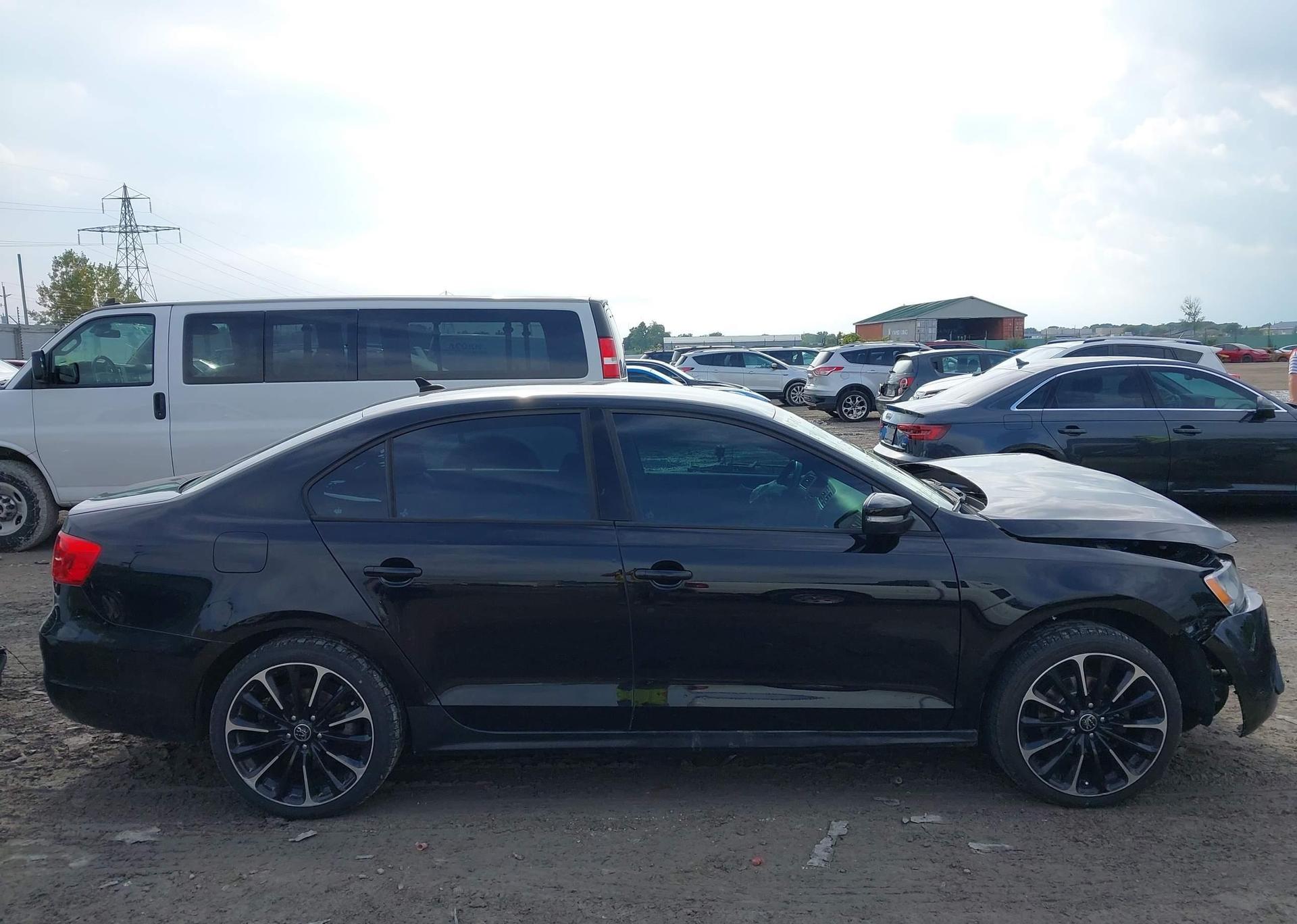 2014 VOLKSWAGEN JETTA