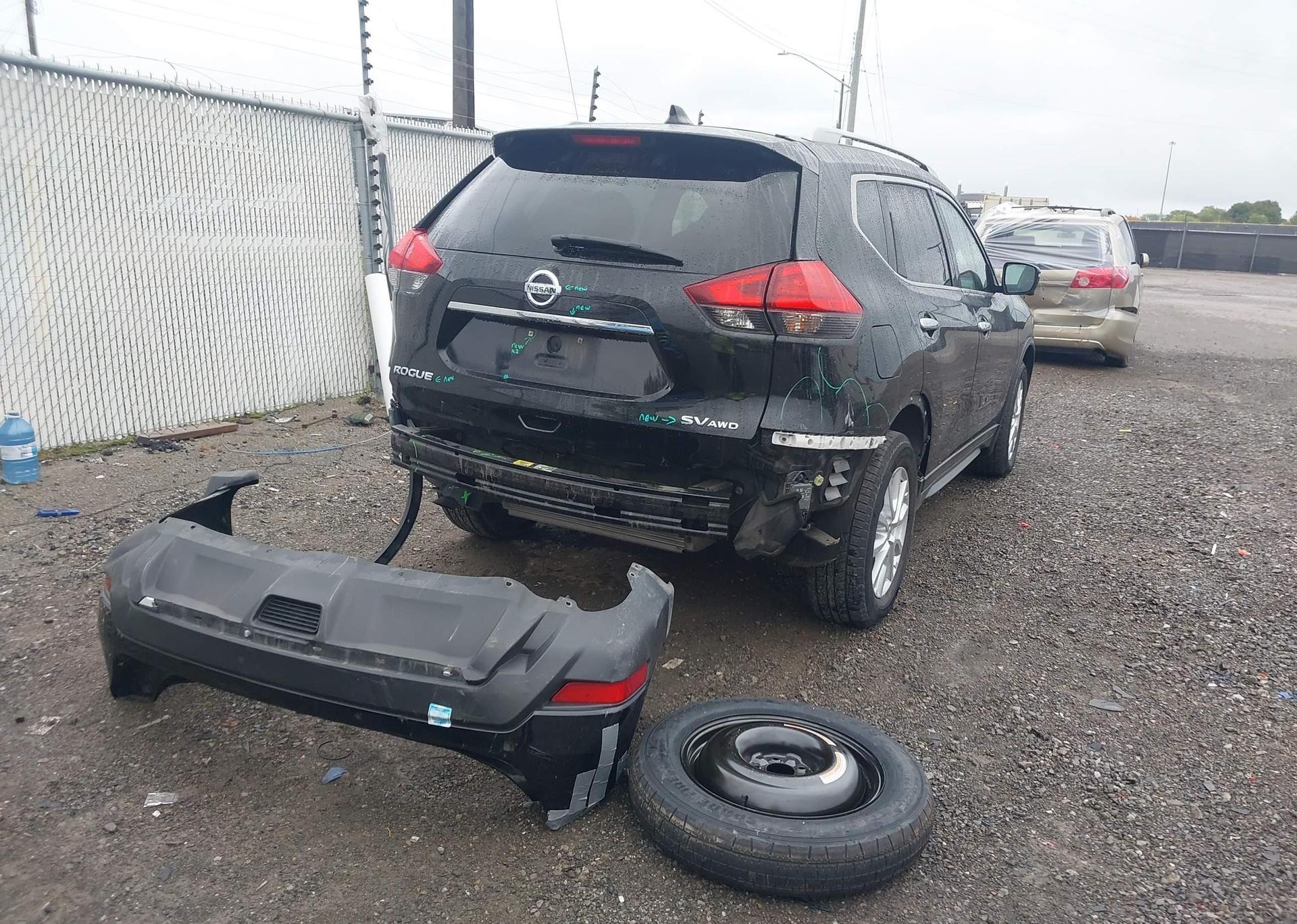 2017 NISSAN ROGUE