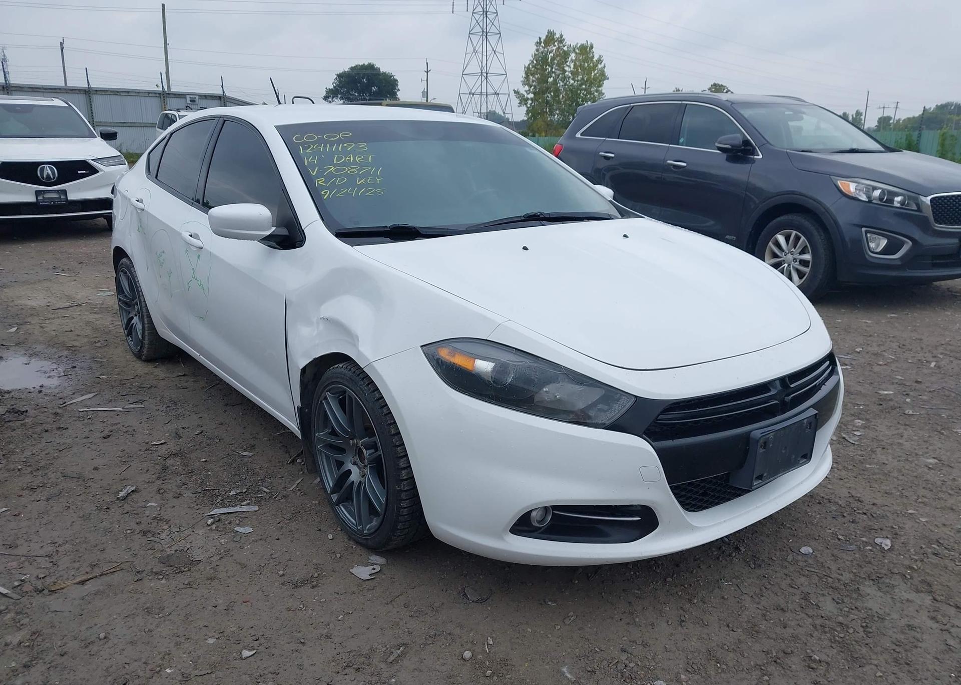 2014 DODGE DART SXT