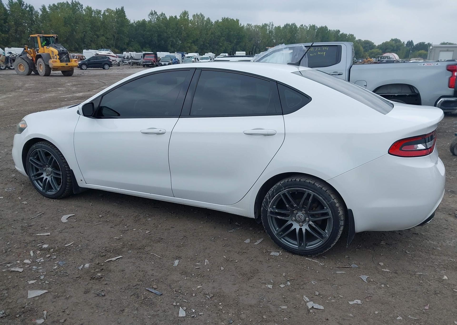 2014 DODGE DART SXT