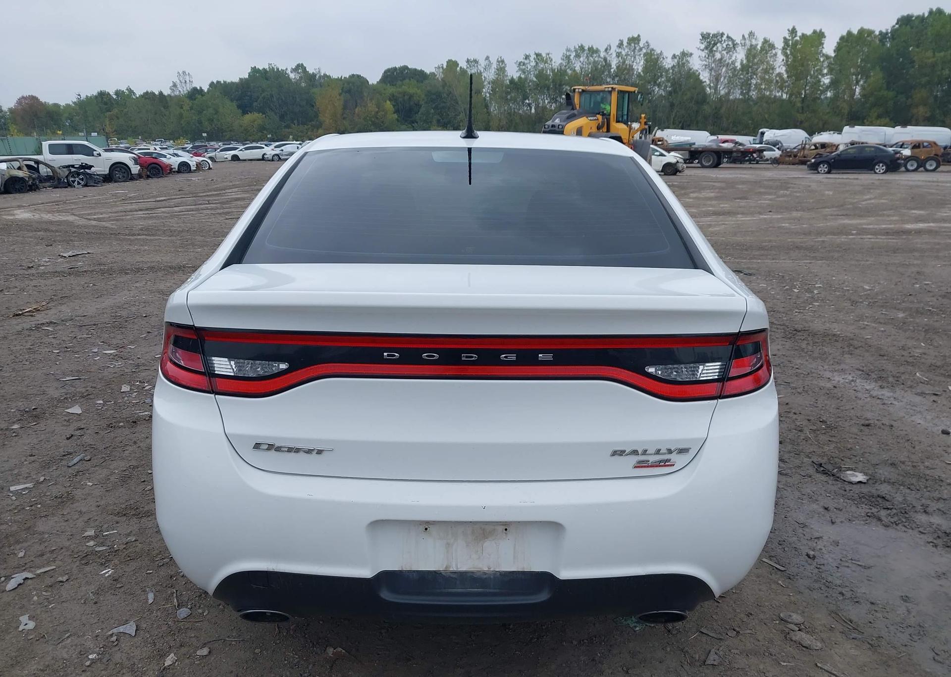 2014 DODGE DART SXT