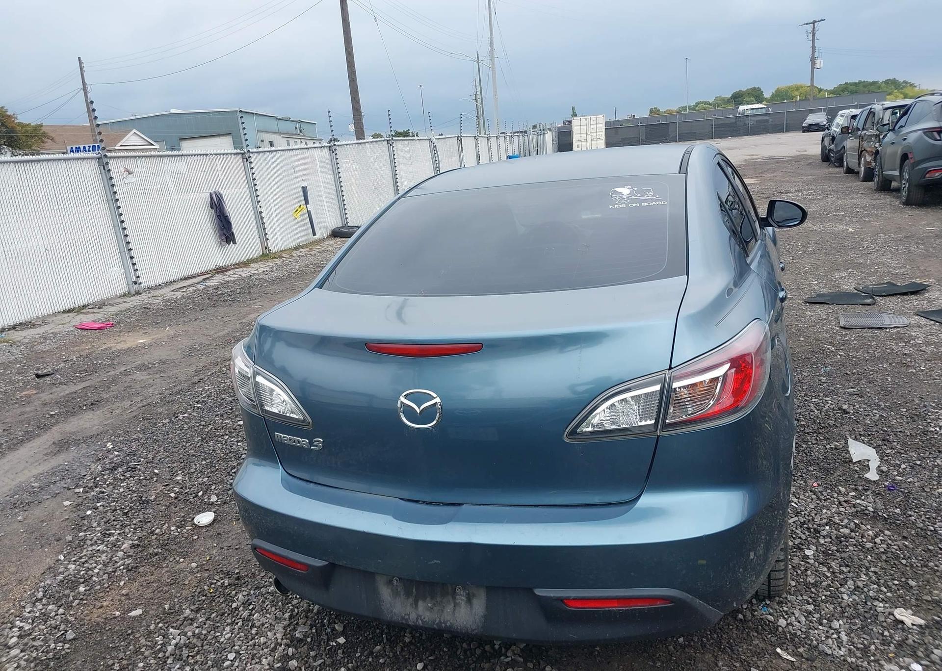 2010 MAZDA MAZDA3 I TOURING