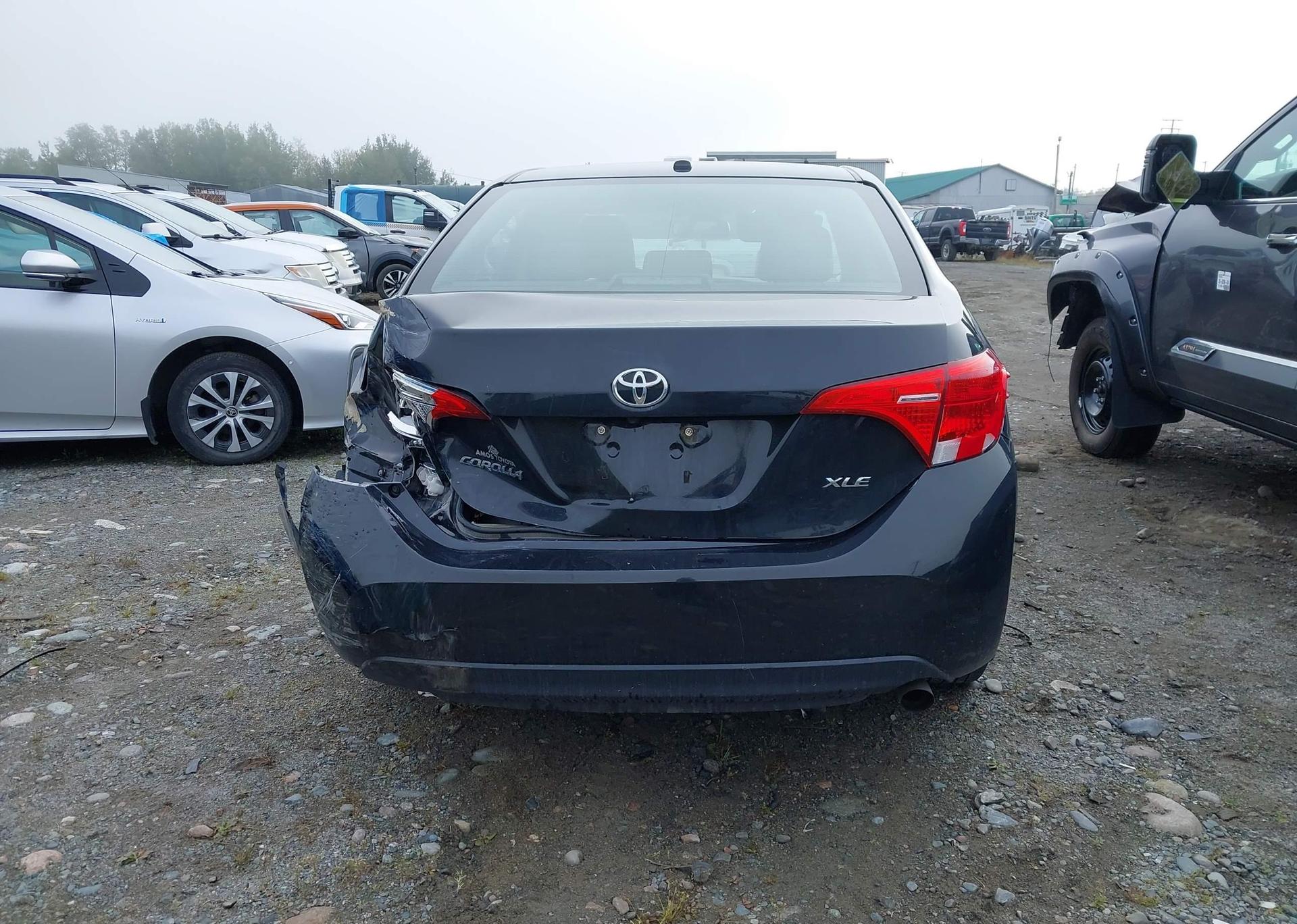 2018 TOYOTA COROLLA LE