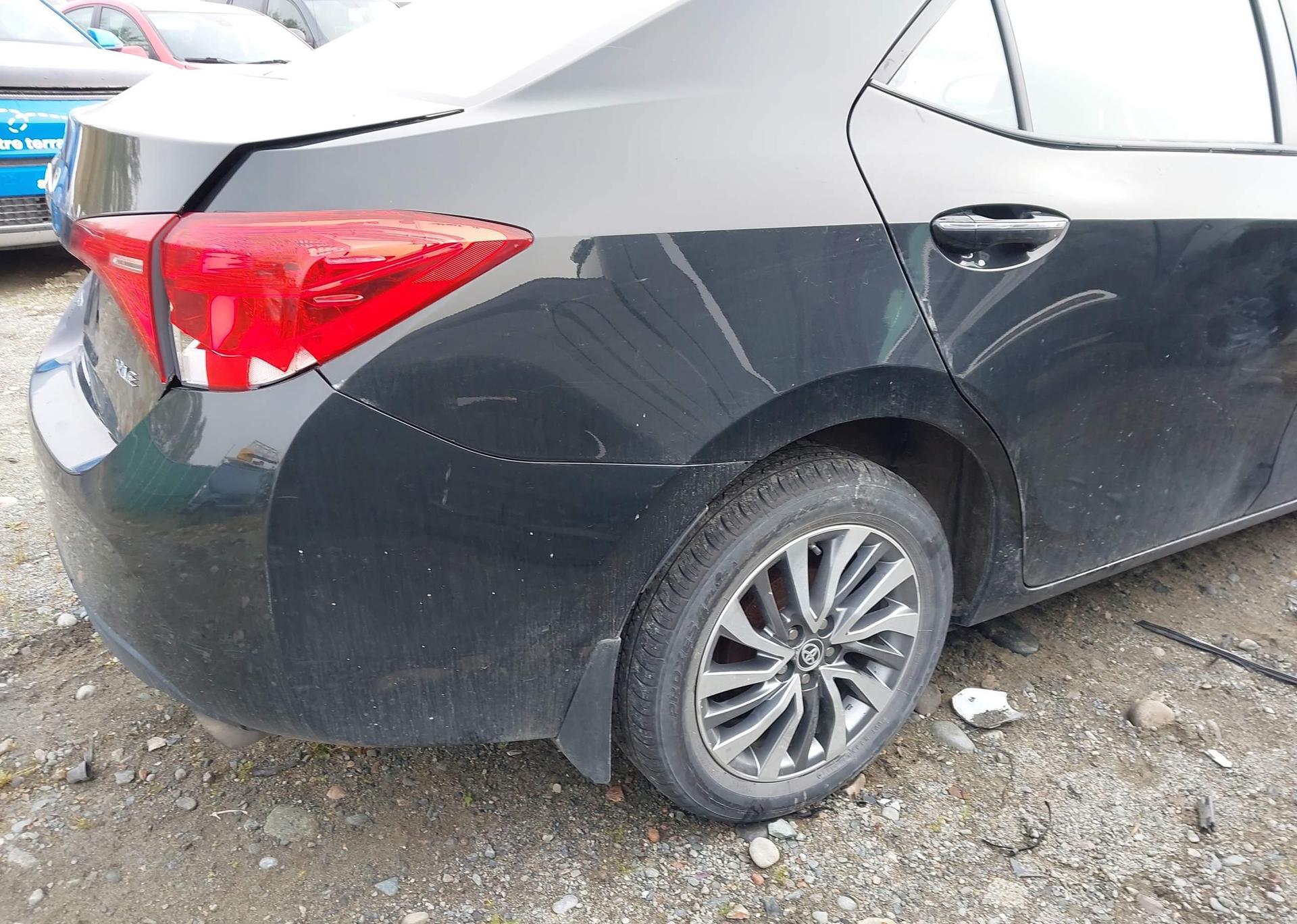 2018 TOYOTA COROLLA LE