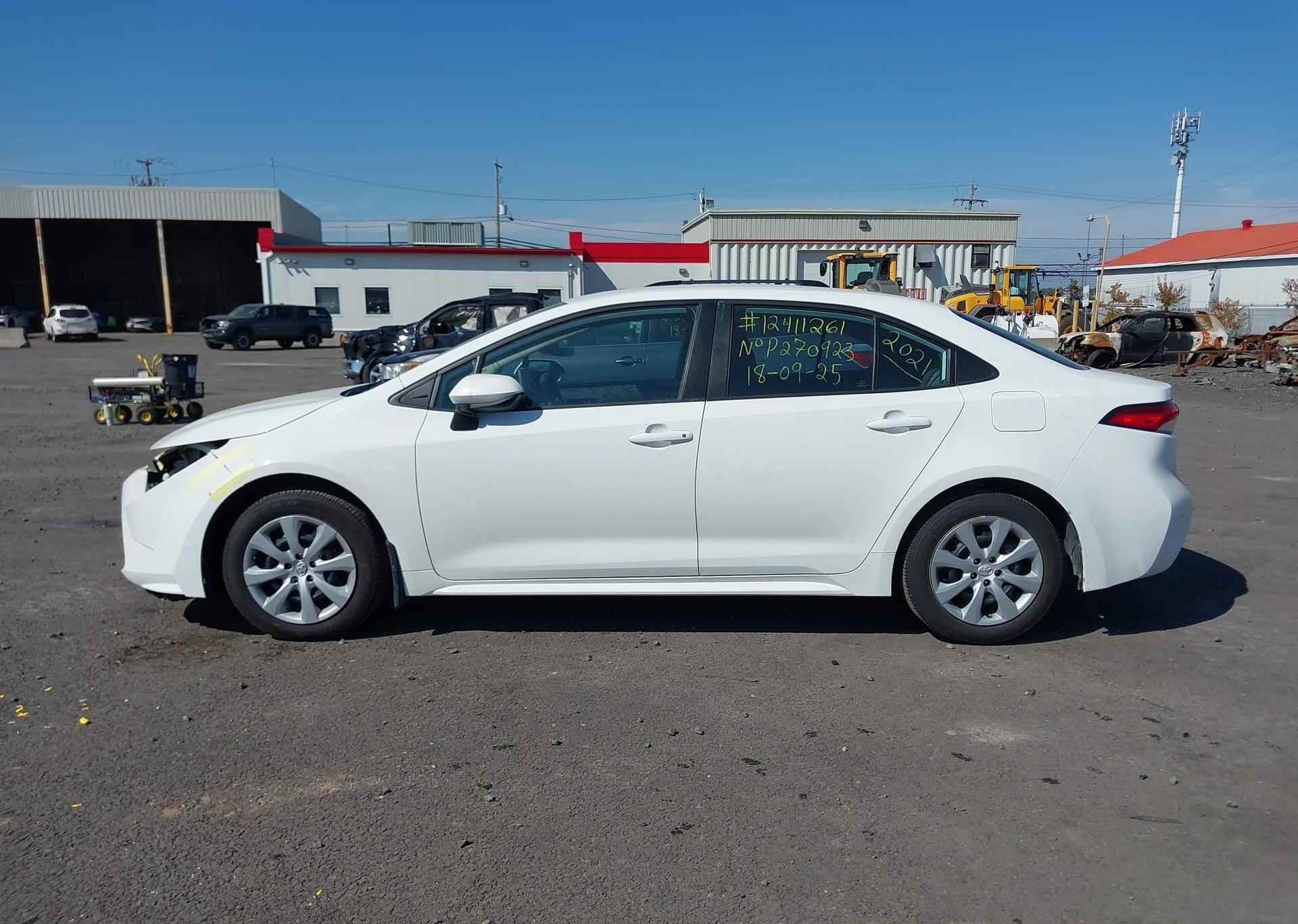 2021 TOYOTA COROLLA LE