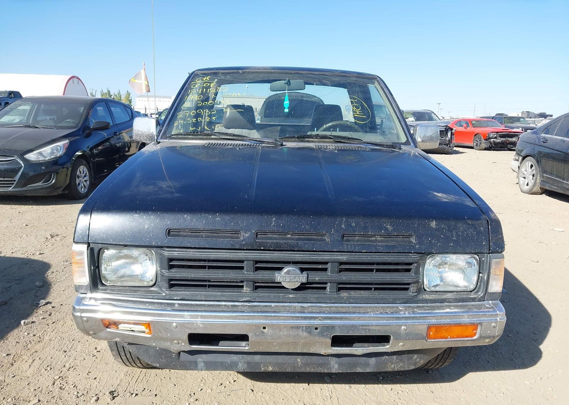 1990 NISSAN D21 KING CAB