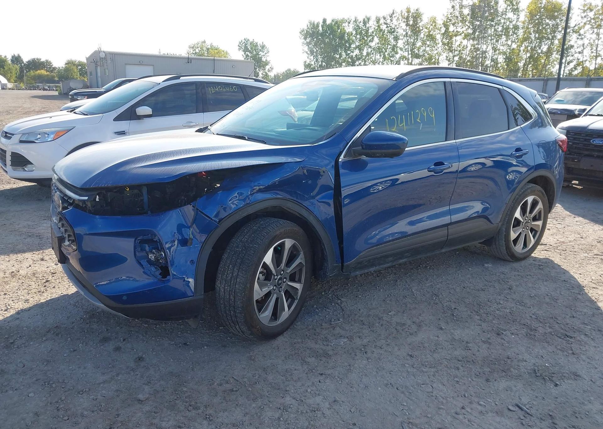 2023 FORD ESCAPE PLATINUM