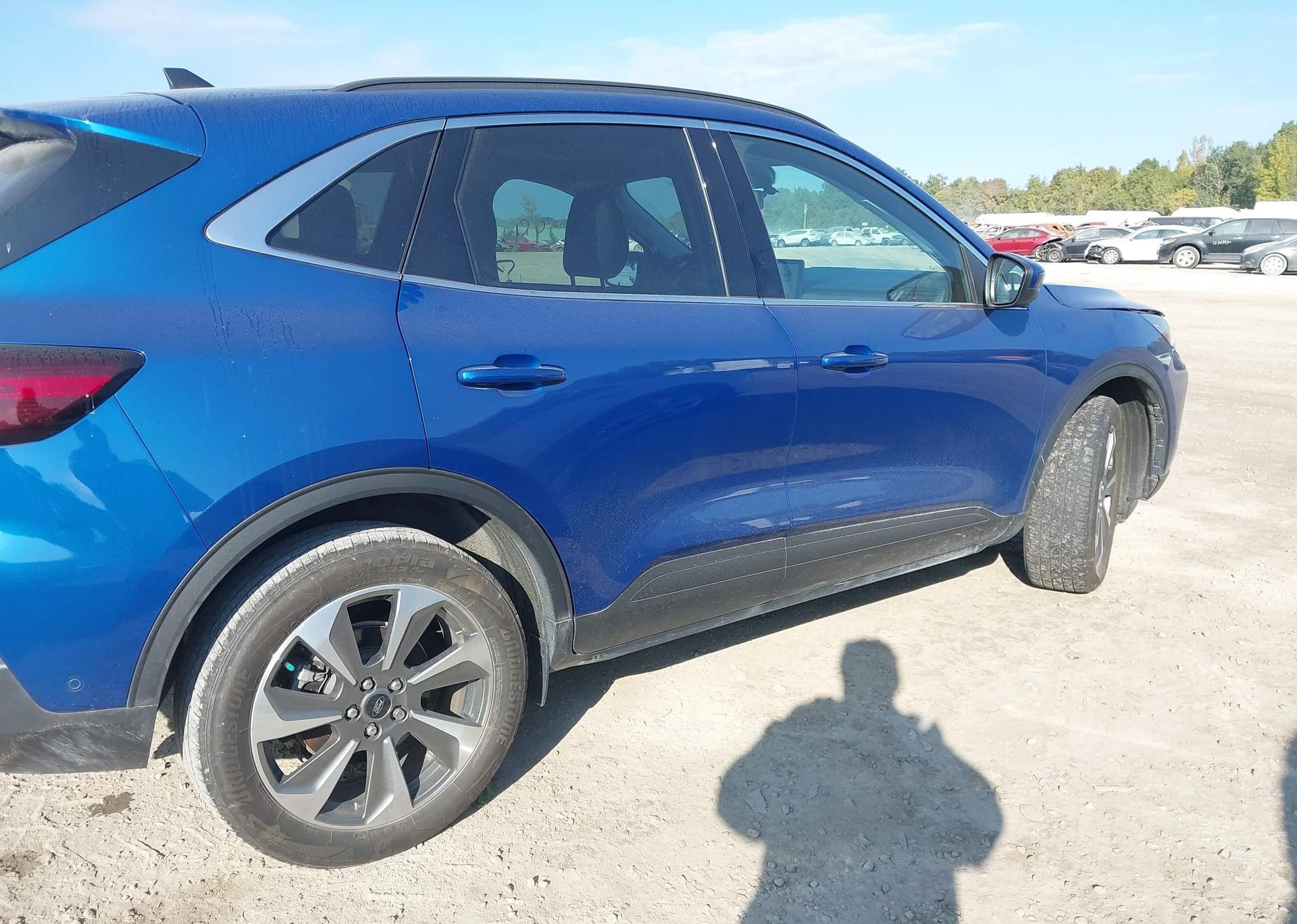 2023 FORD ESCAPE PLATINUM