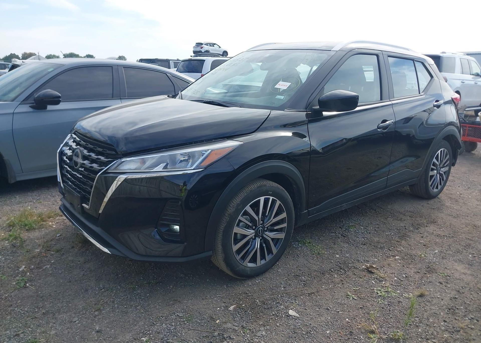 2025 NISSAN KICKS PLAY SV