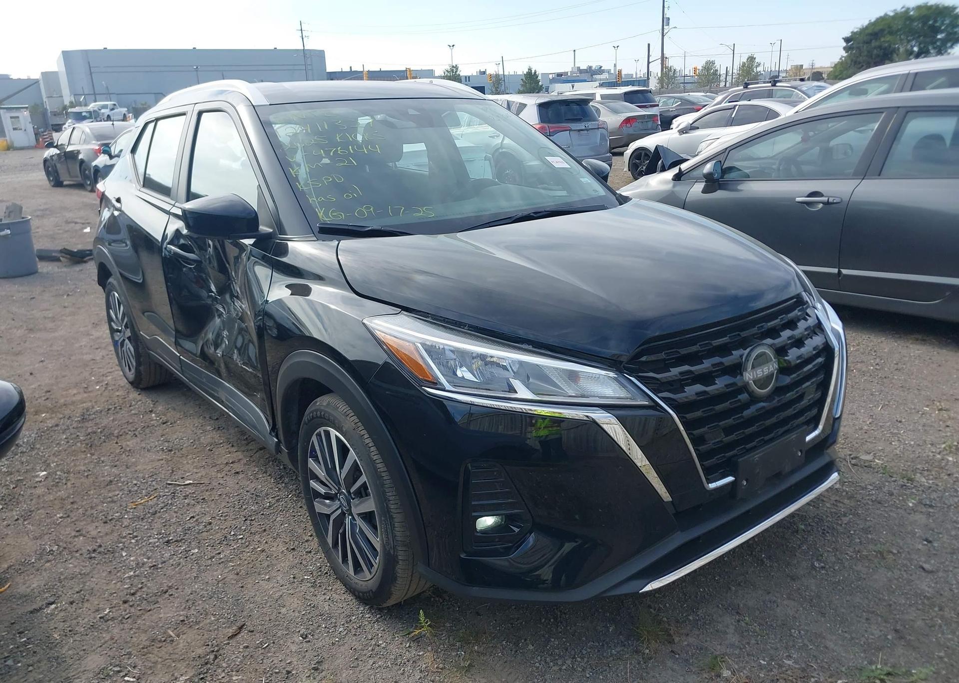 2025 NISSAN KICKS PLAY SV