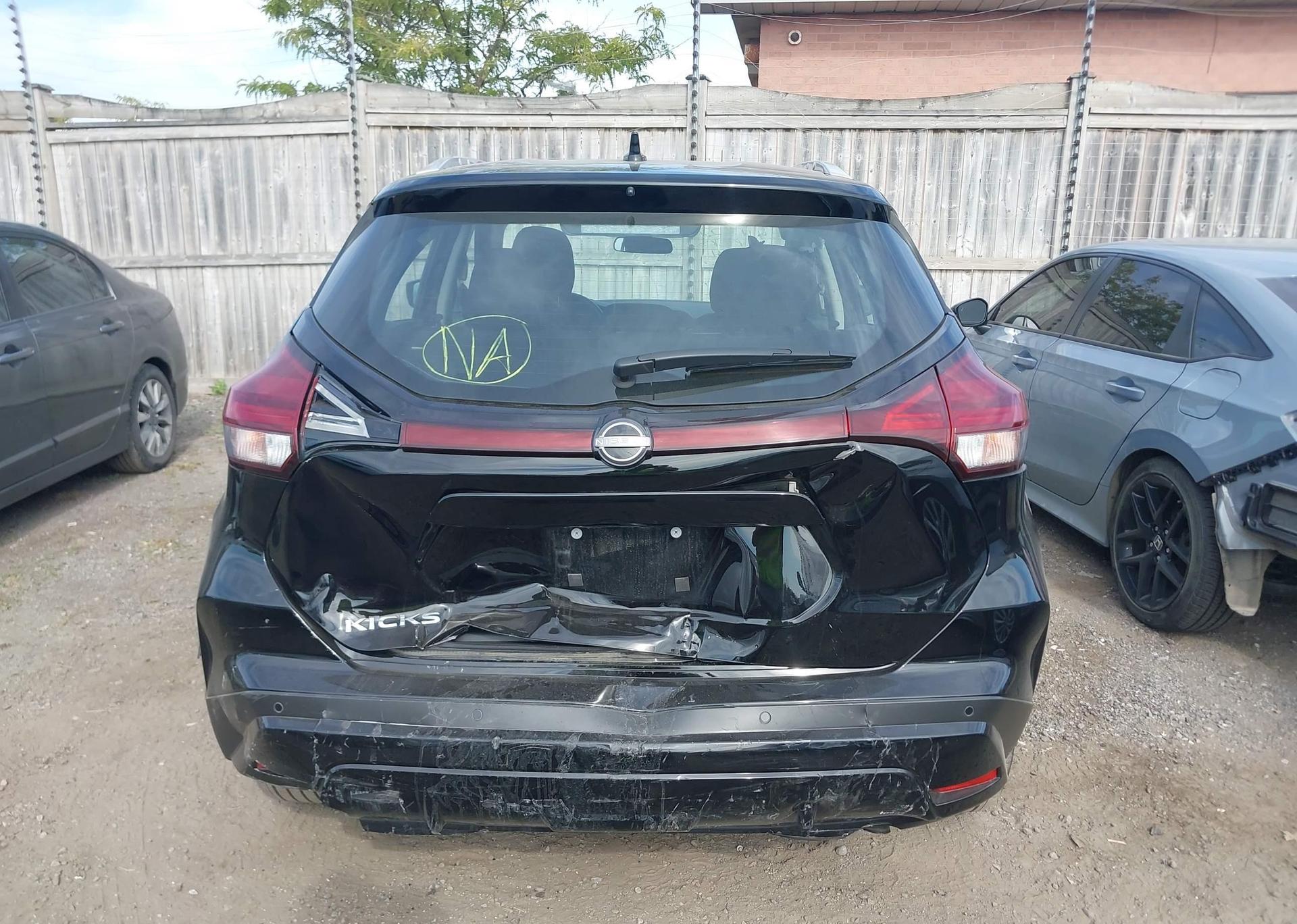 2025 NISSAN KICKS PLAY SV
