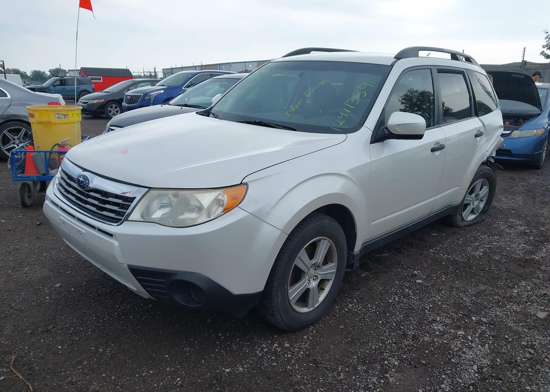 2010 SUBARU FORESTER XS