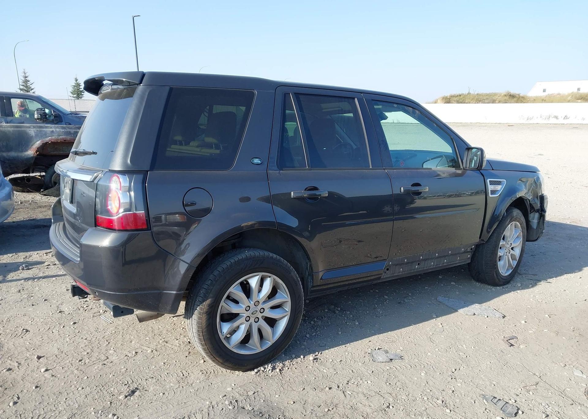 2013 LAND ROVER LR2