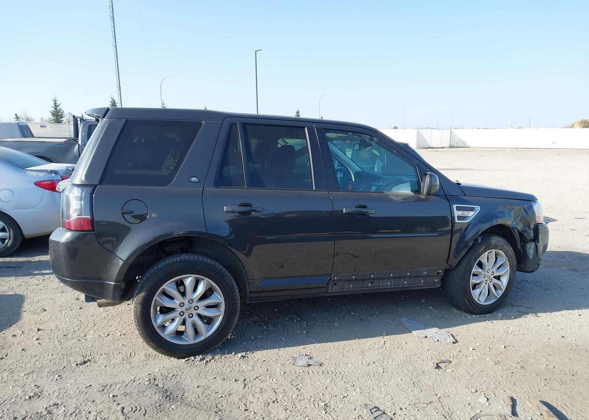 2013 LAND ROVER LR2