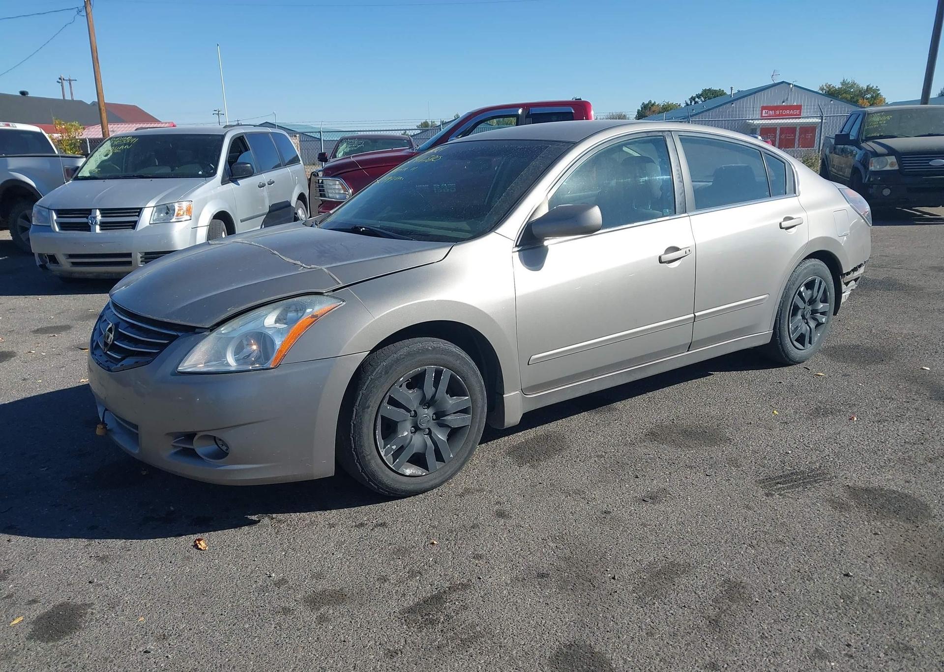 2011 NISSAN Altima S
