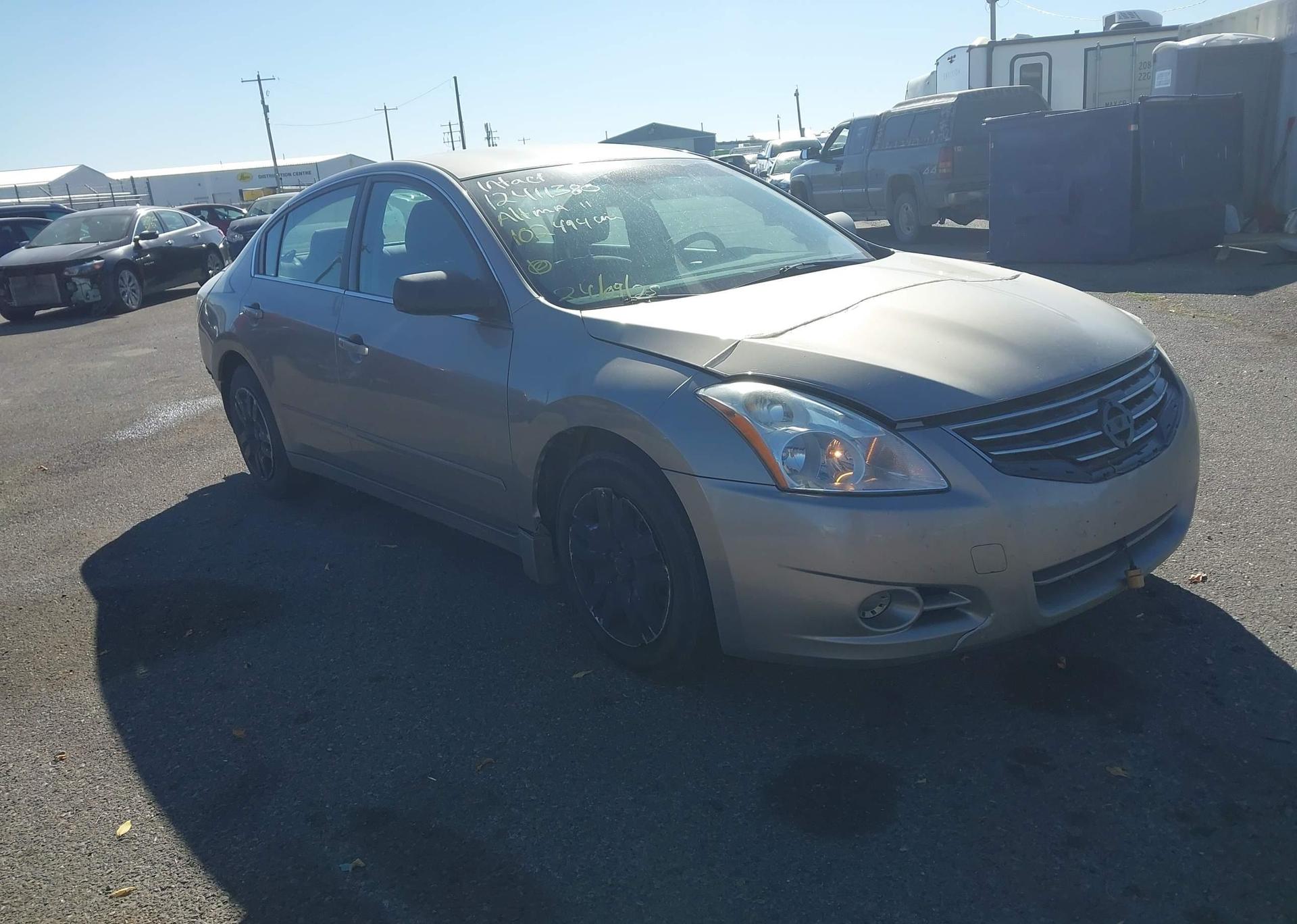 2011 NISSAN Altima S