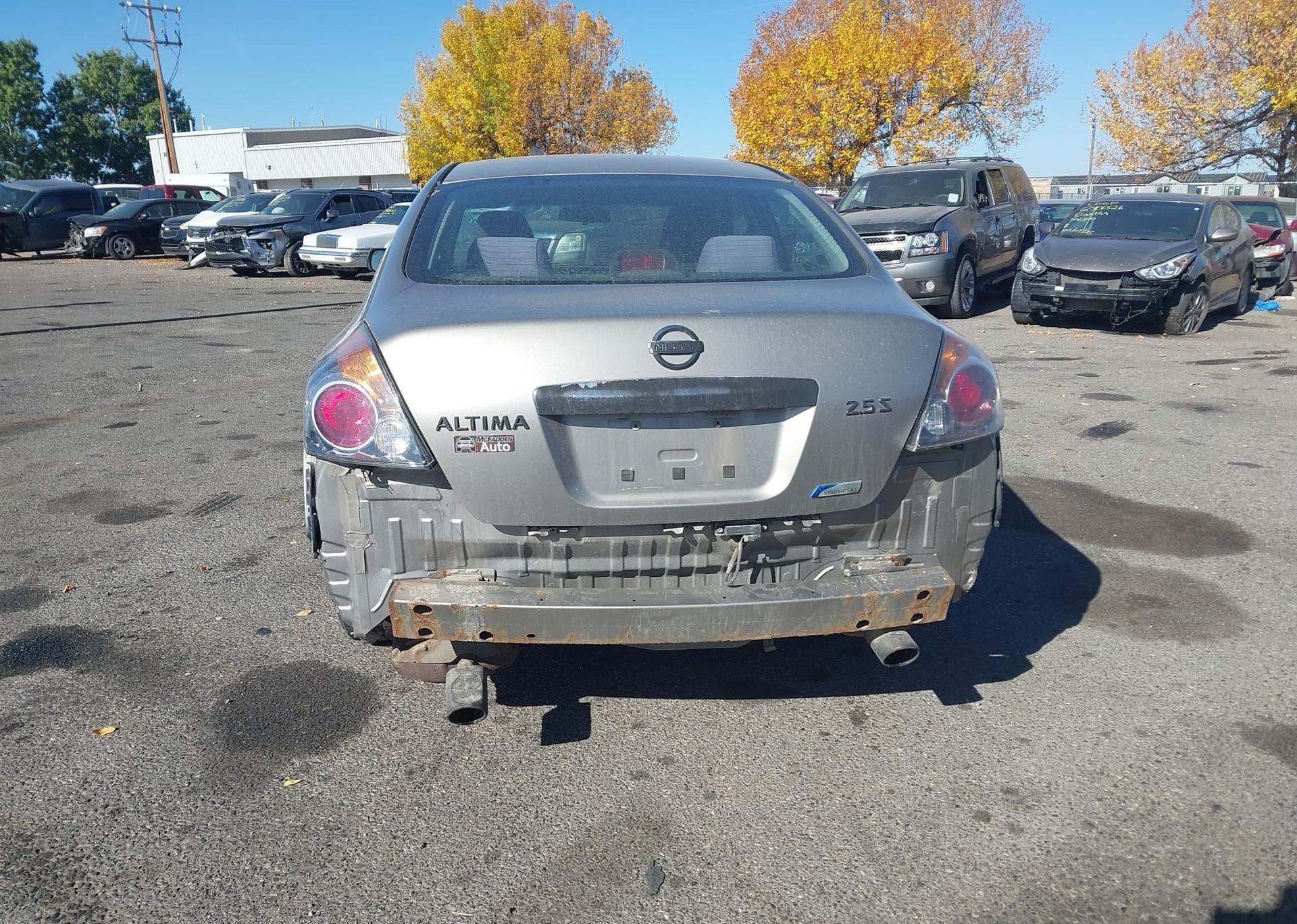 2011 NISSAN Altima S
