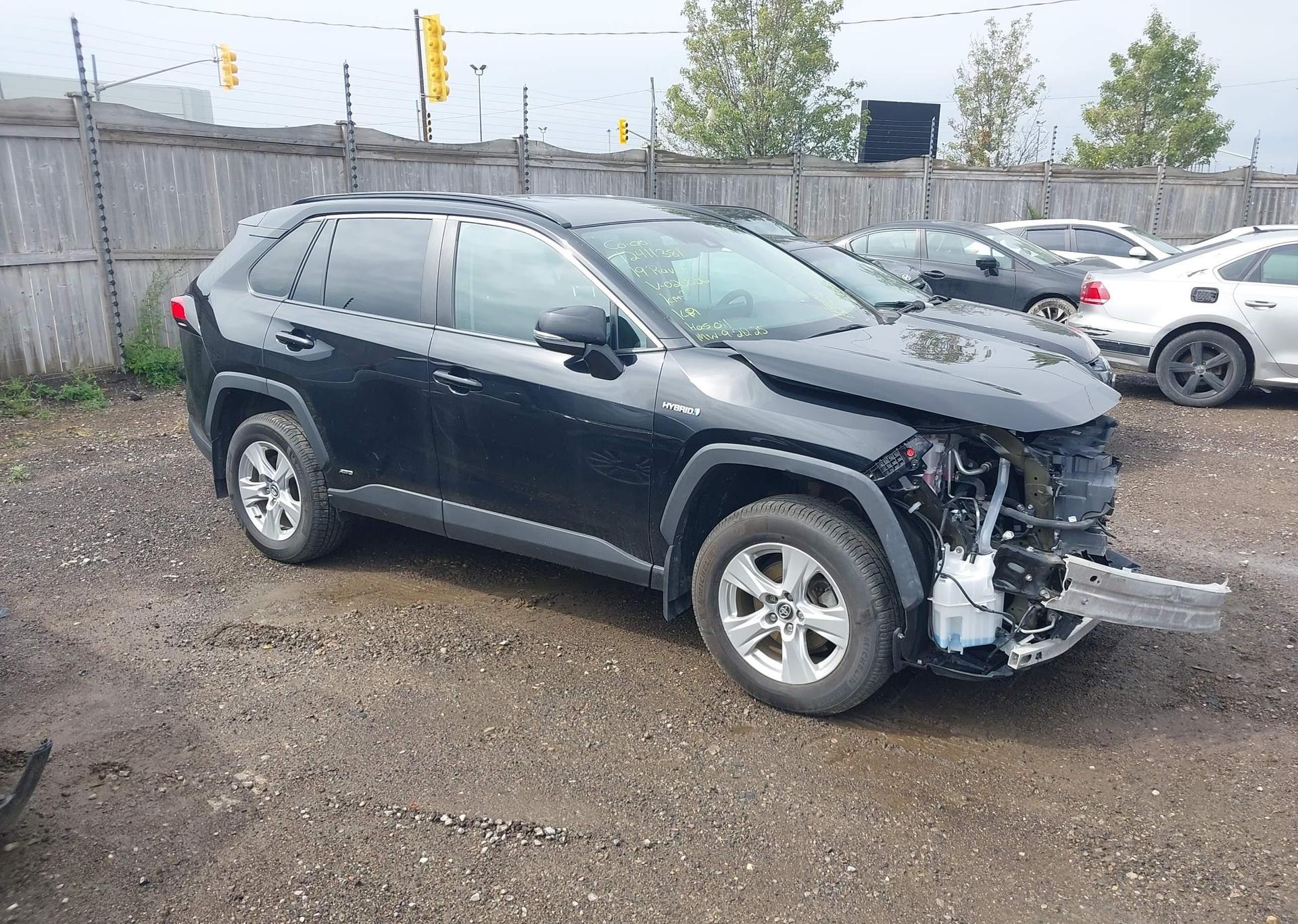 2019 TOYOTA RAV4 HYBRID LE