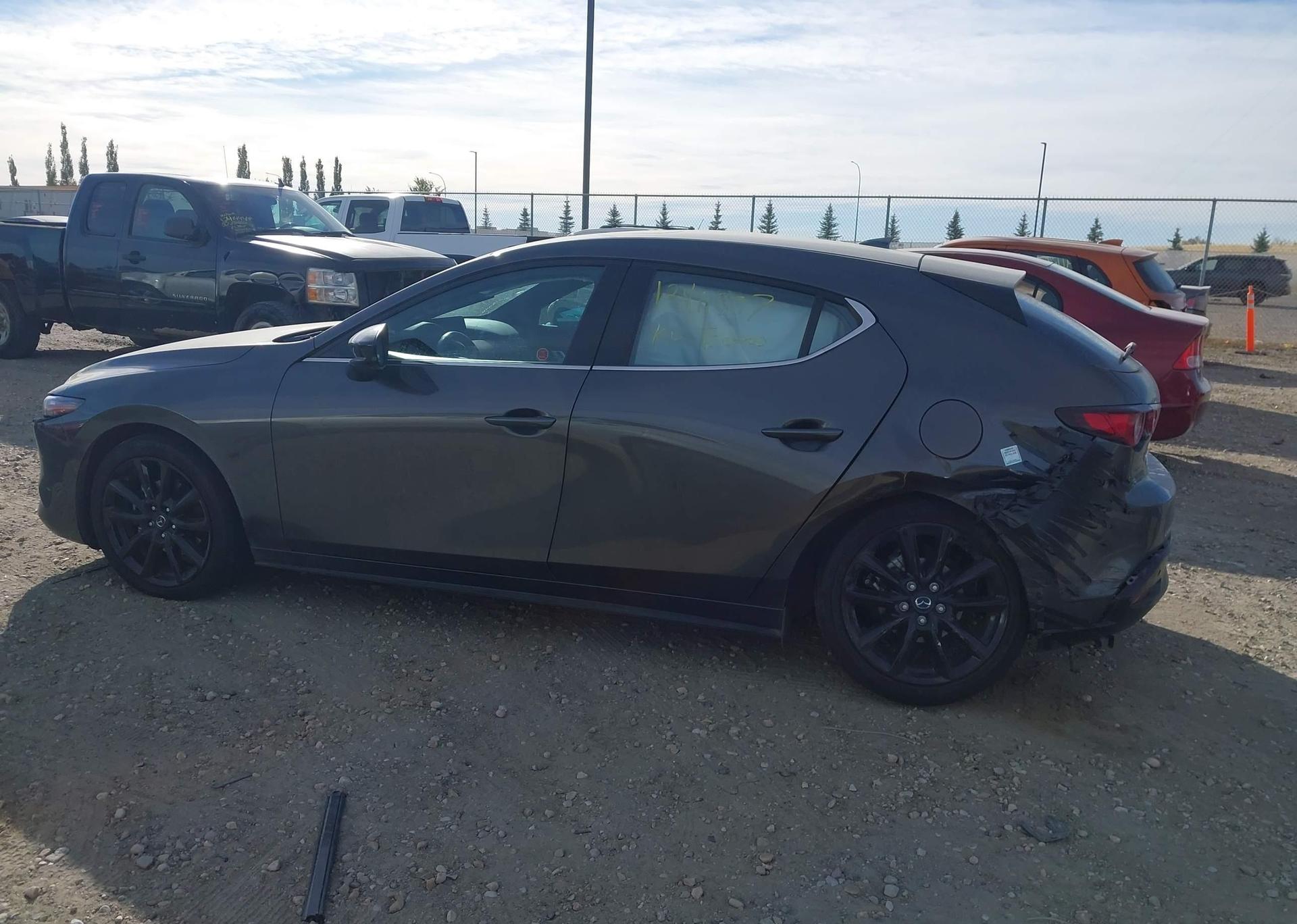 2024 MAZDA MAZDA3 GT W