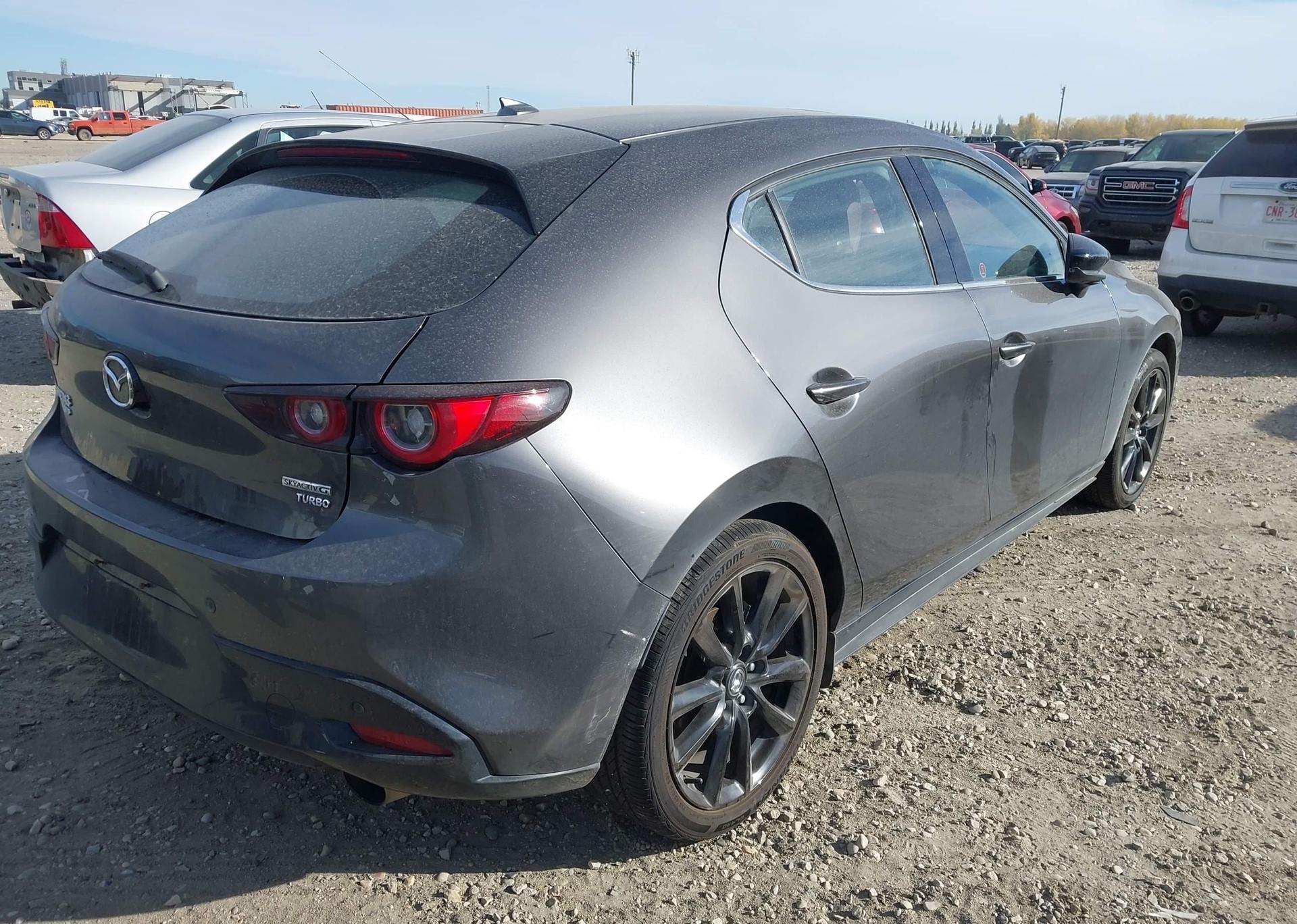 2024 MAZDA MAZDA3 GT W