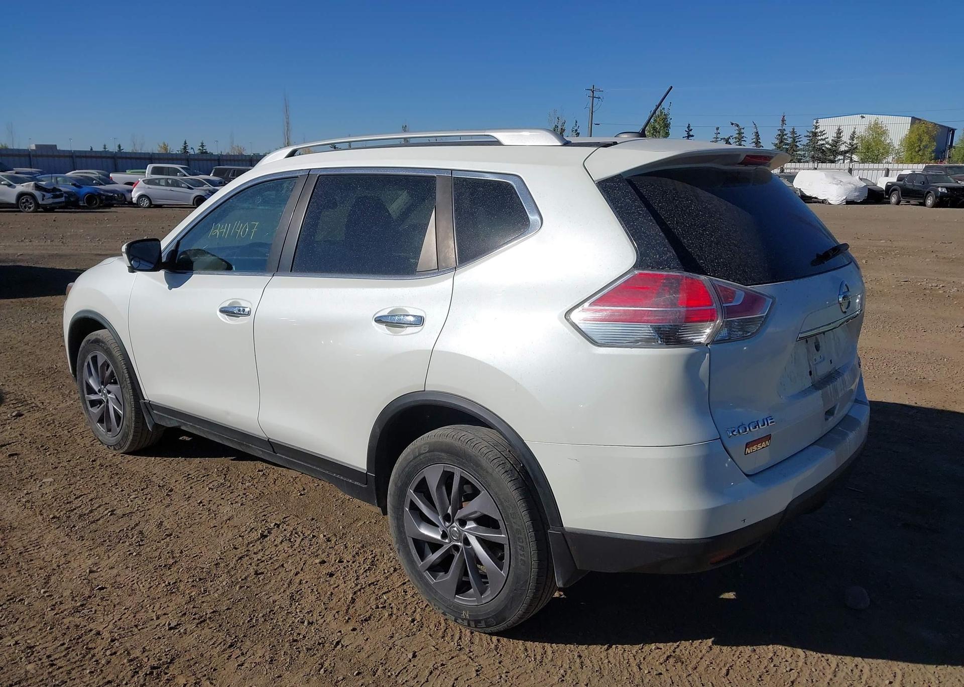 2016 NISSAN ROGUE S